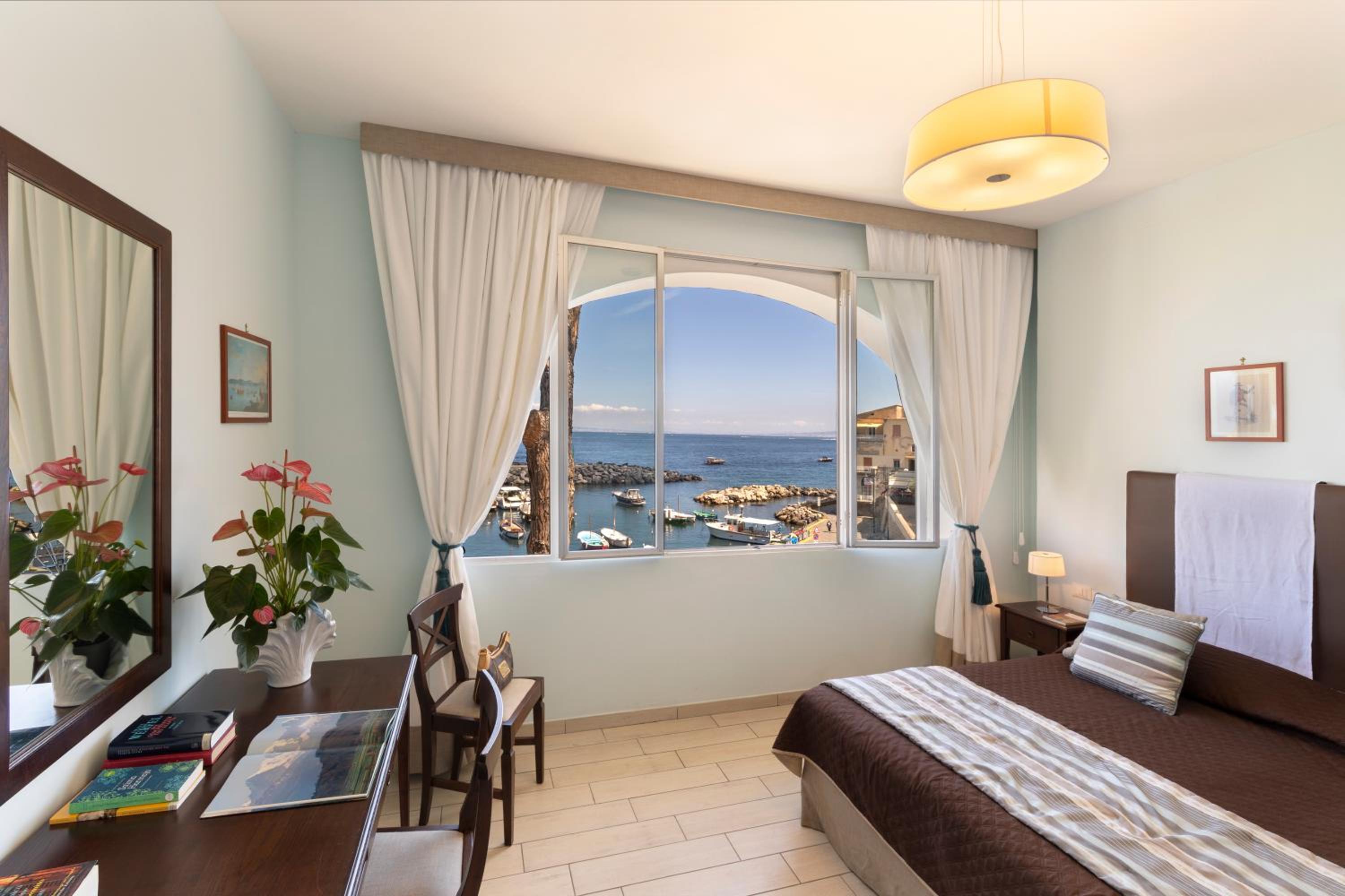 Sea Breeze Residence