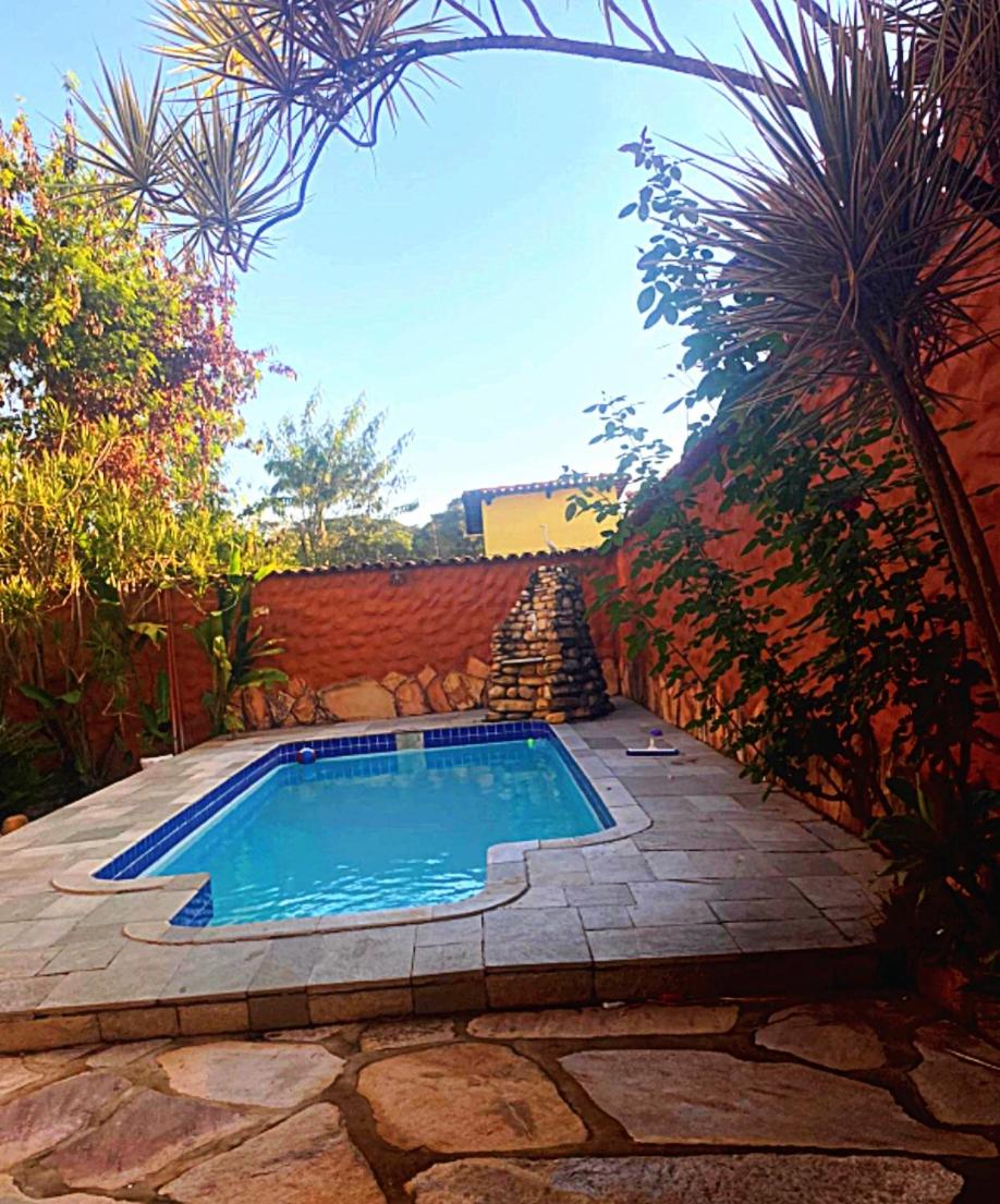 No Centro Piscina Aquecida 3 Qtos Área de Lazer Cozinha e Churrasqueira