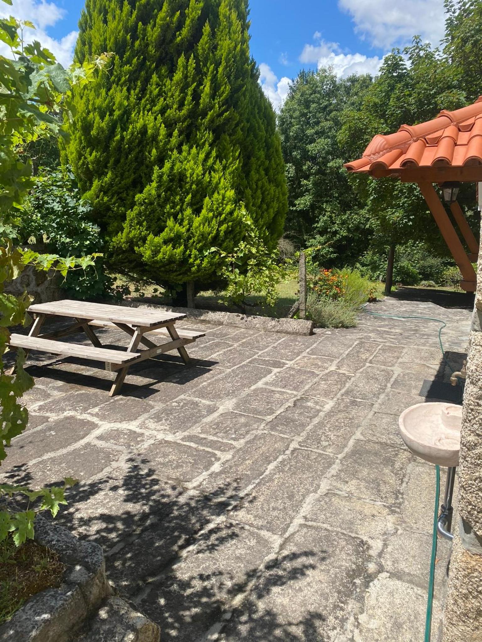 Quinta da Cavada - Casa da Tertúlia view 3