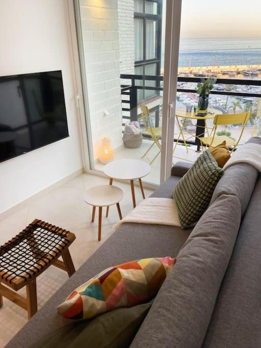 Charming Sea View Hideaway at Marbella's Marina