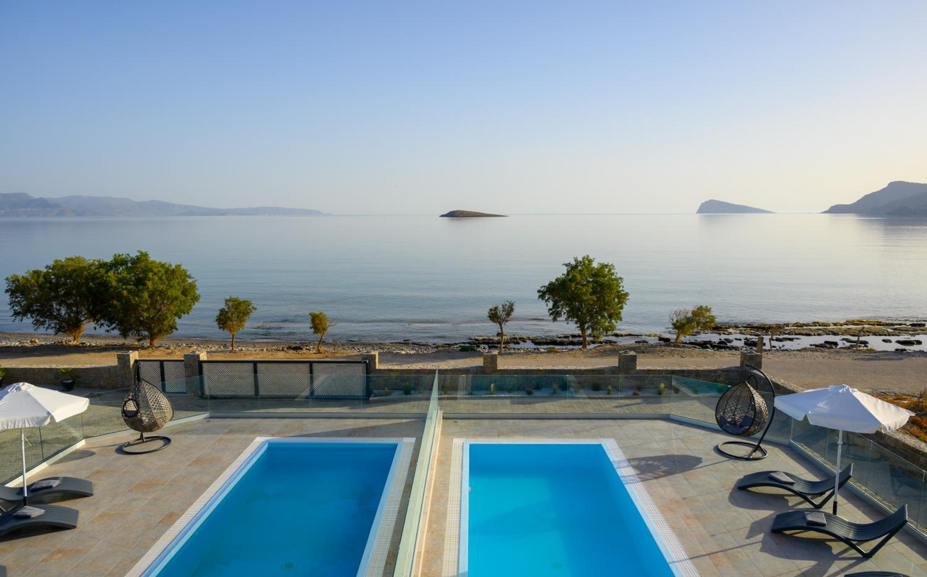 Almyriki Villas