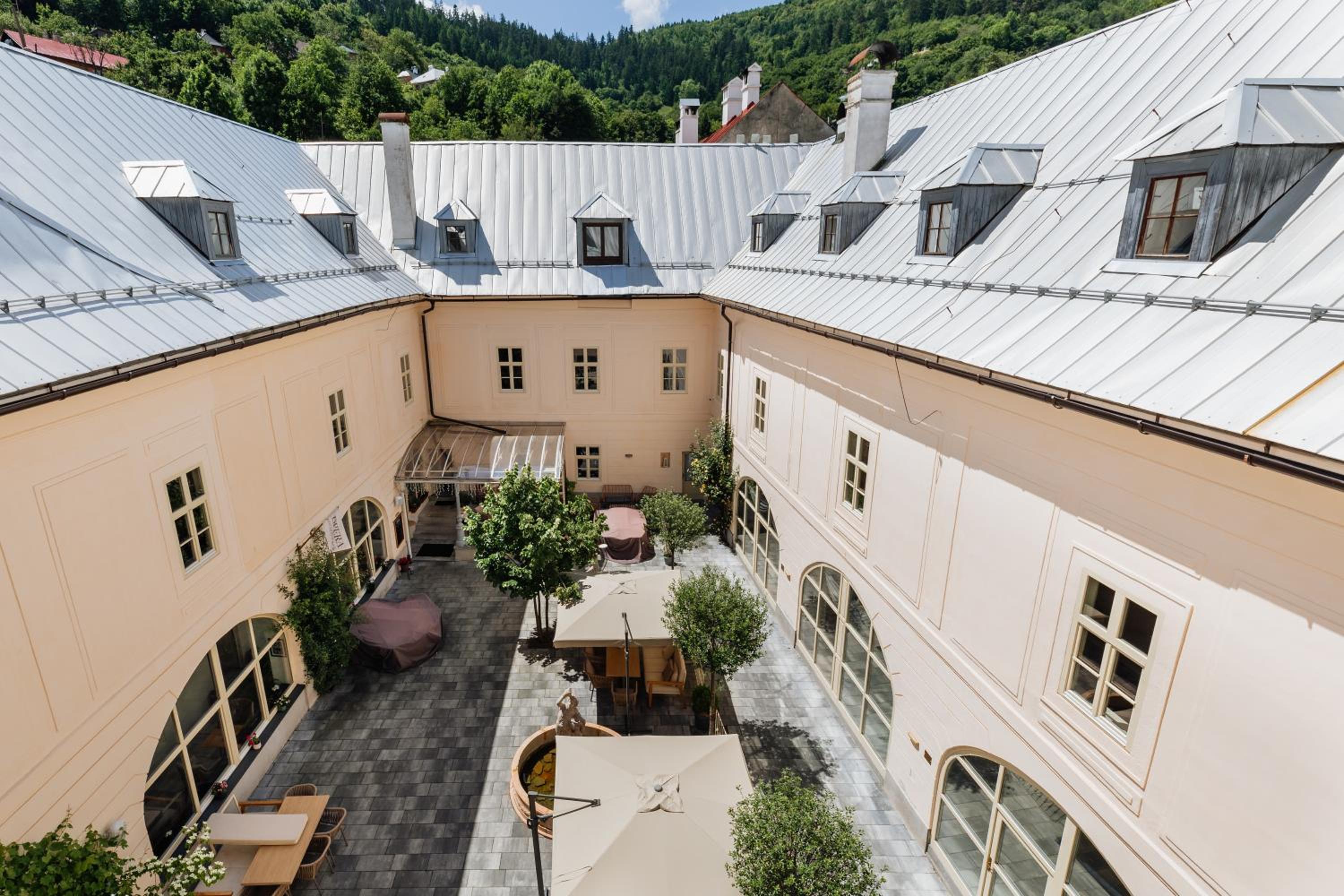 Opera dArte apartman