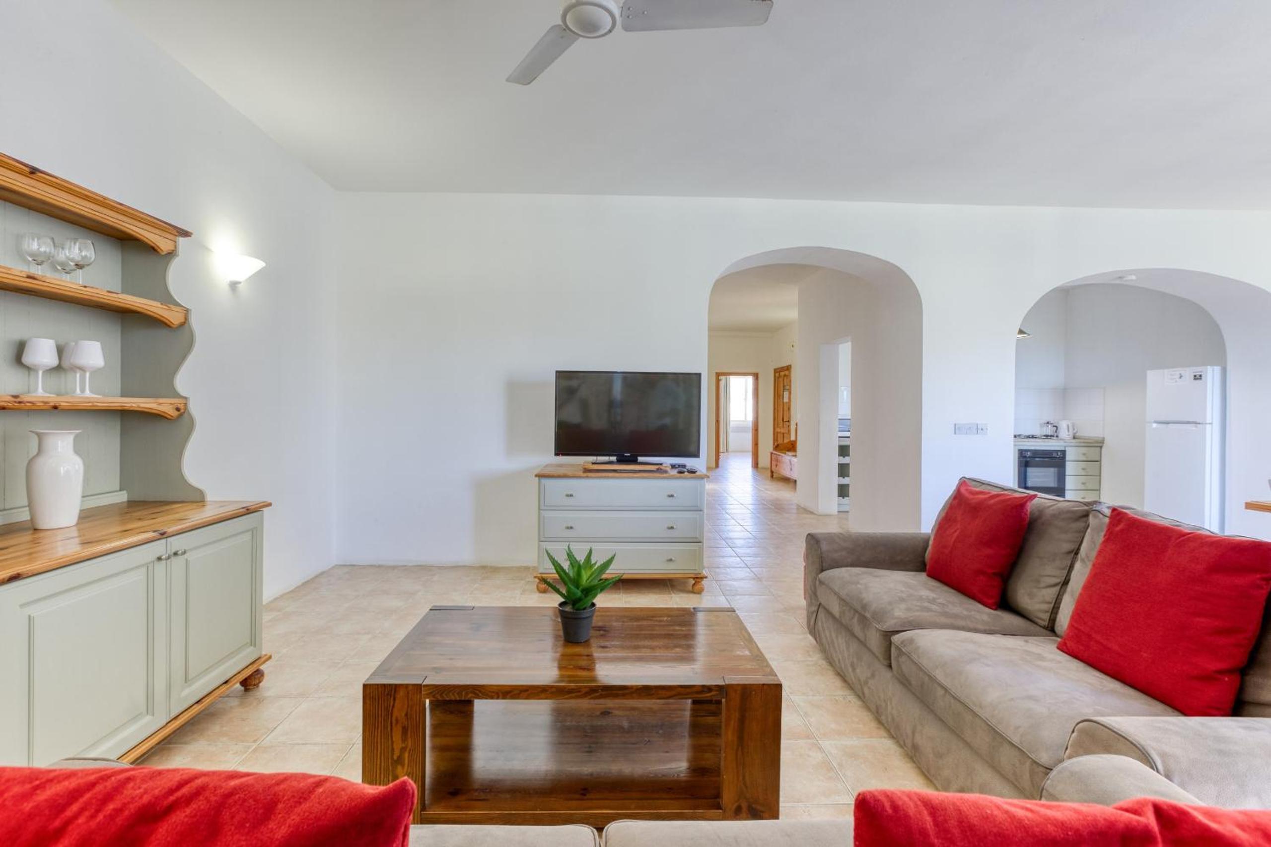 Ta Frenc Apartments