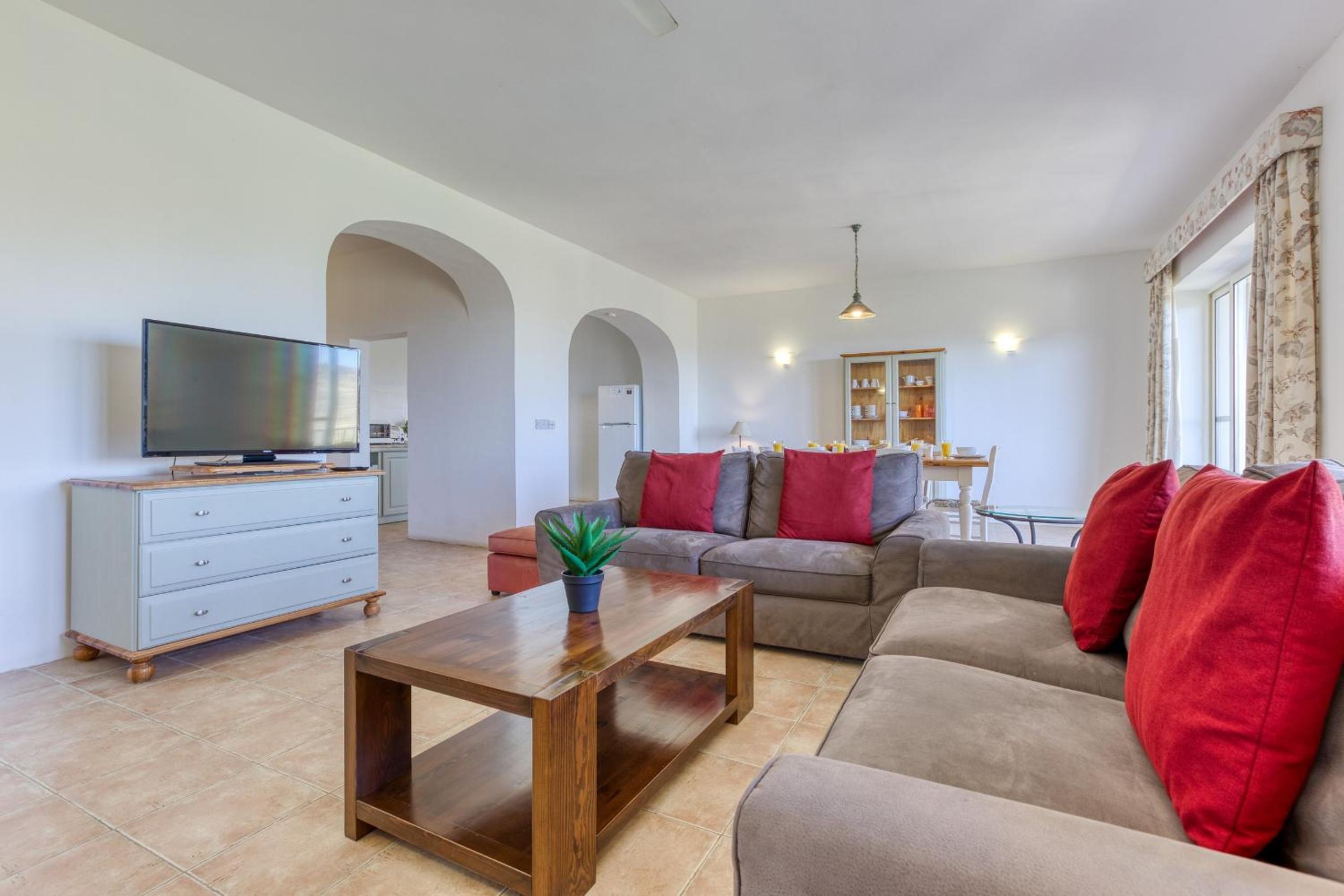 Ta Frenc Apartments