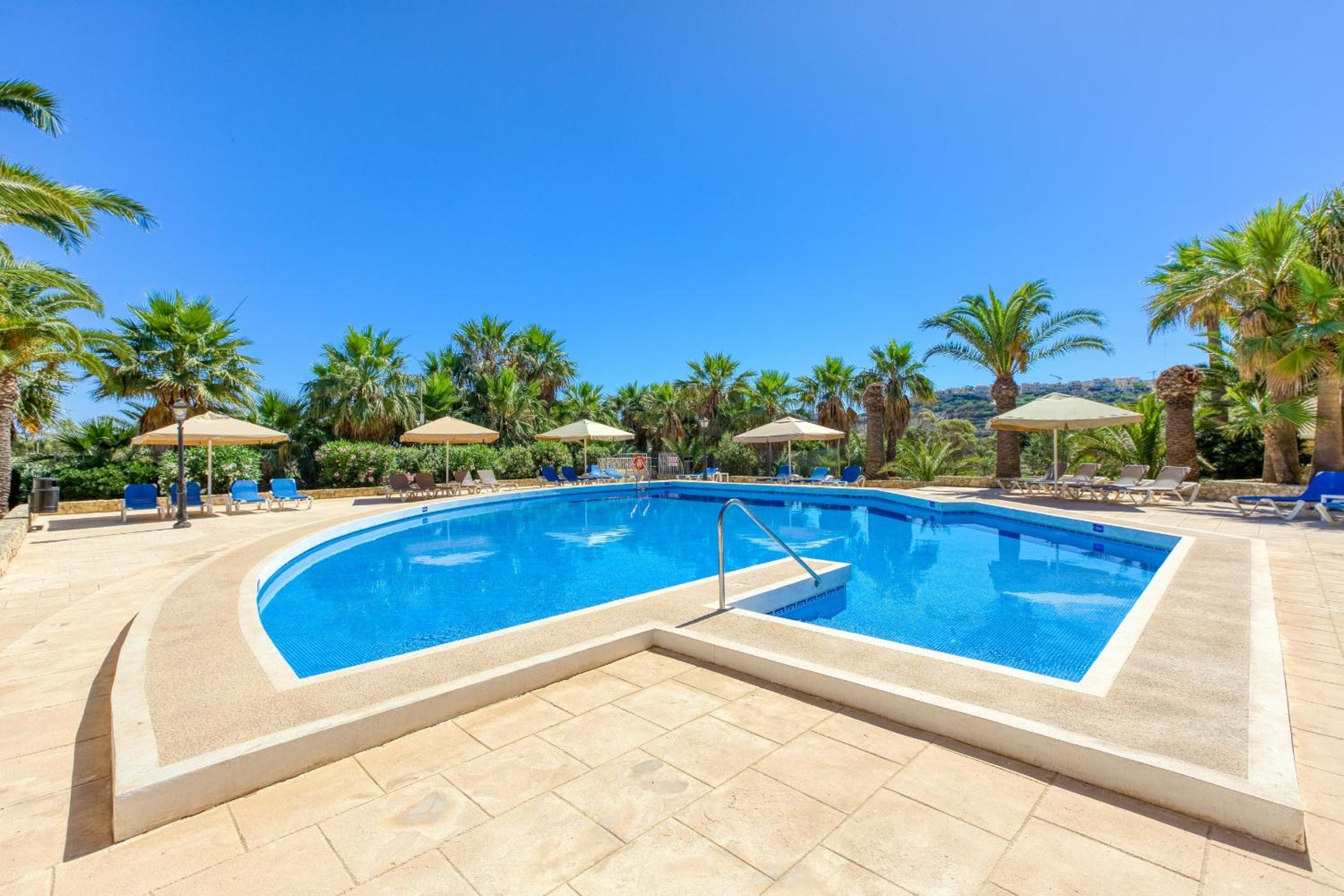 Ta Frenc Apartments