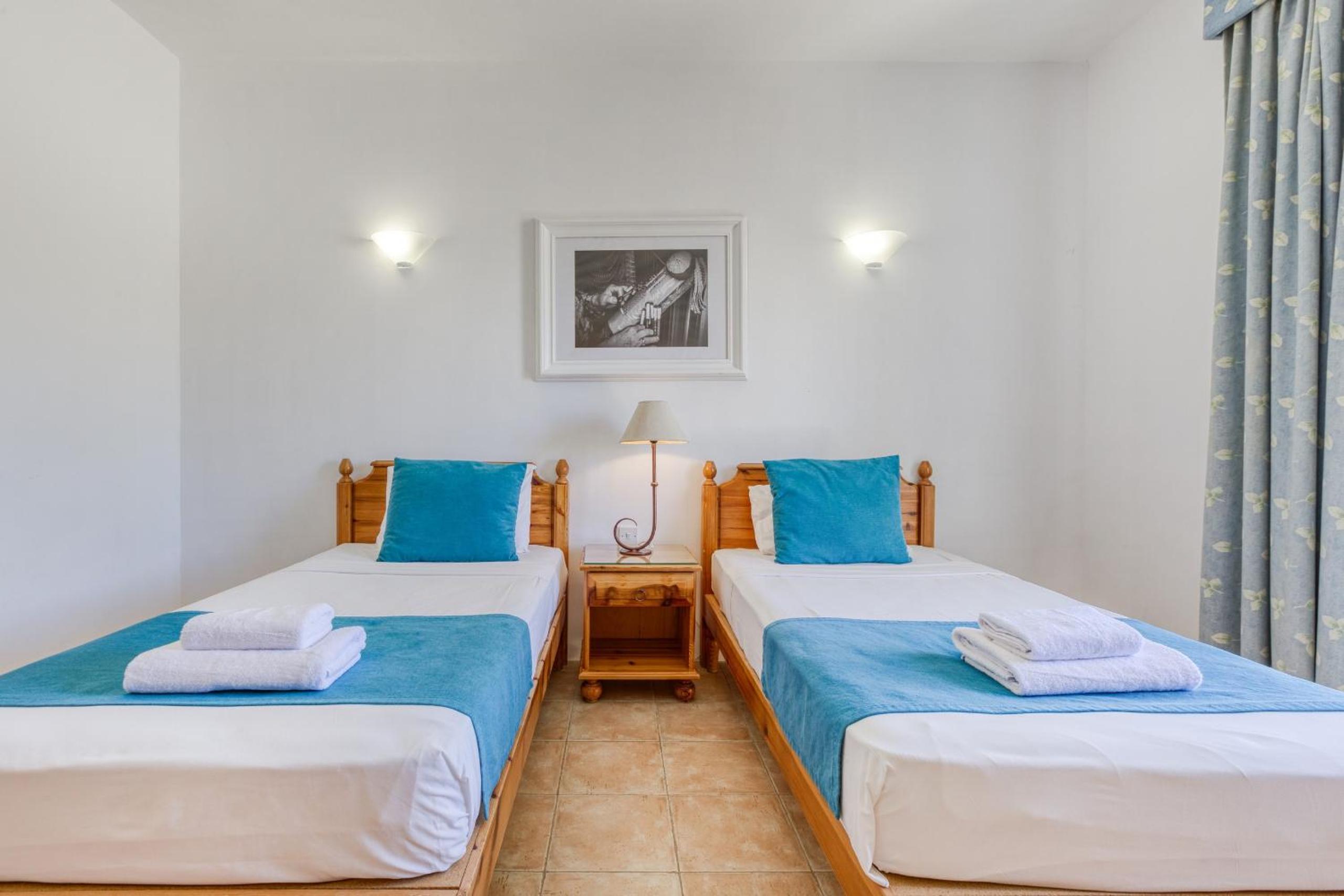 Ta Frenc Apartments