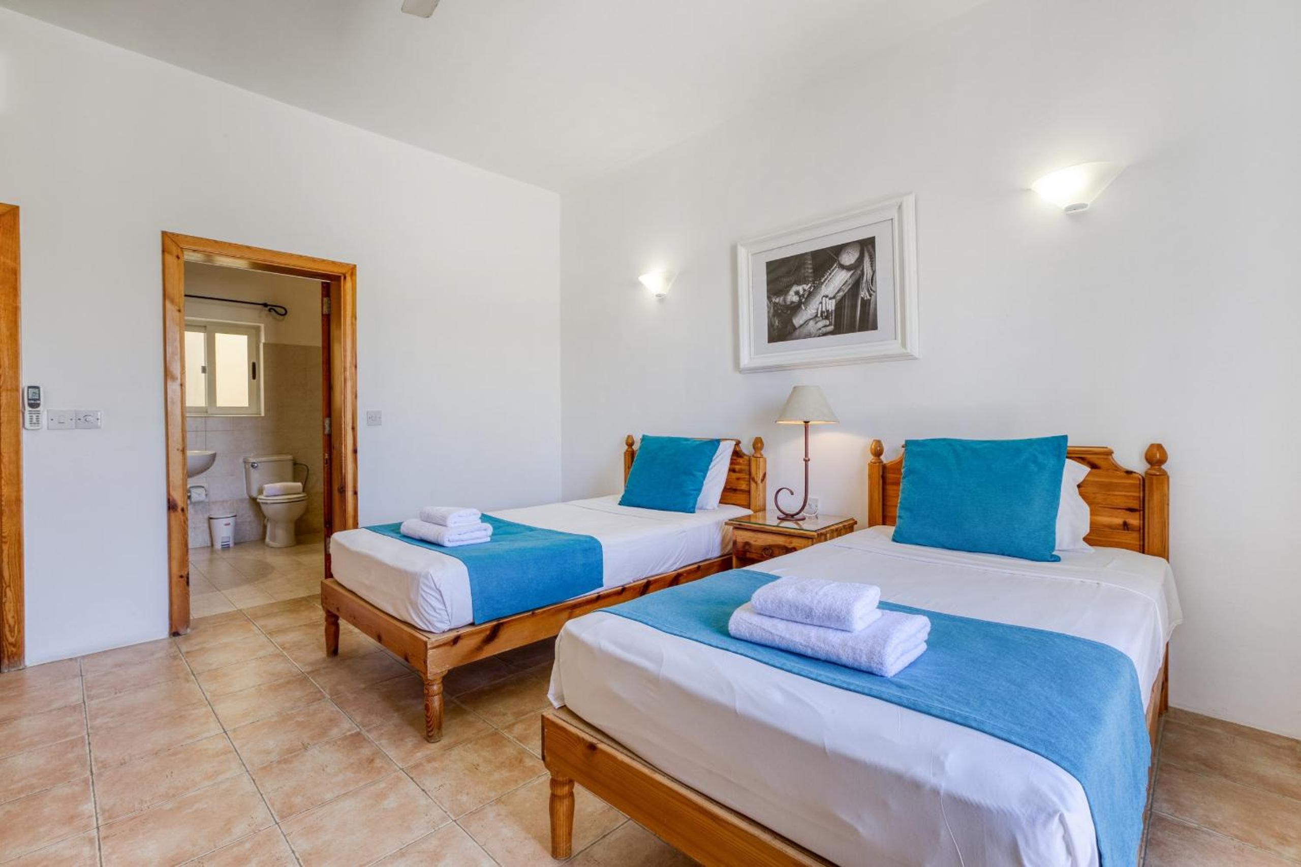 Ta Frenc Apartments