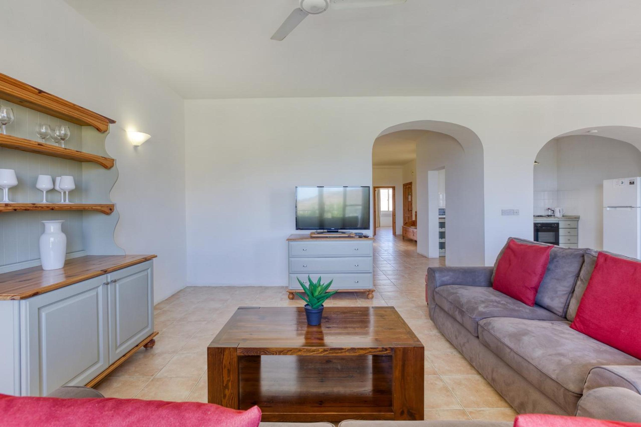 Ta Frenc Apartments