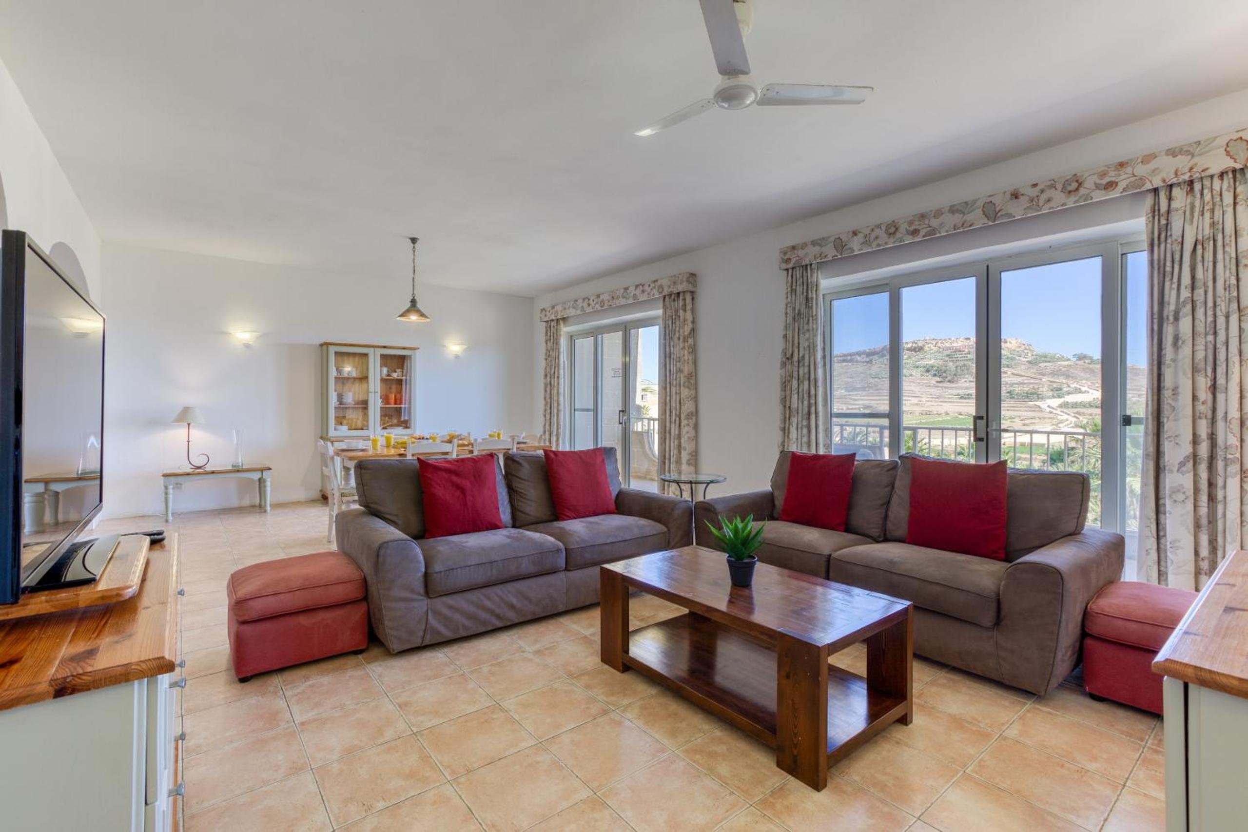 Ta Frenc Apartments