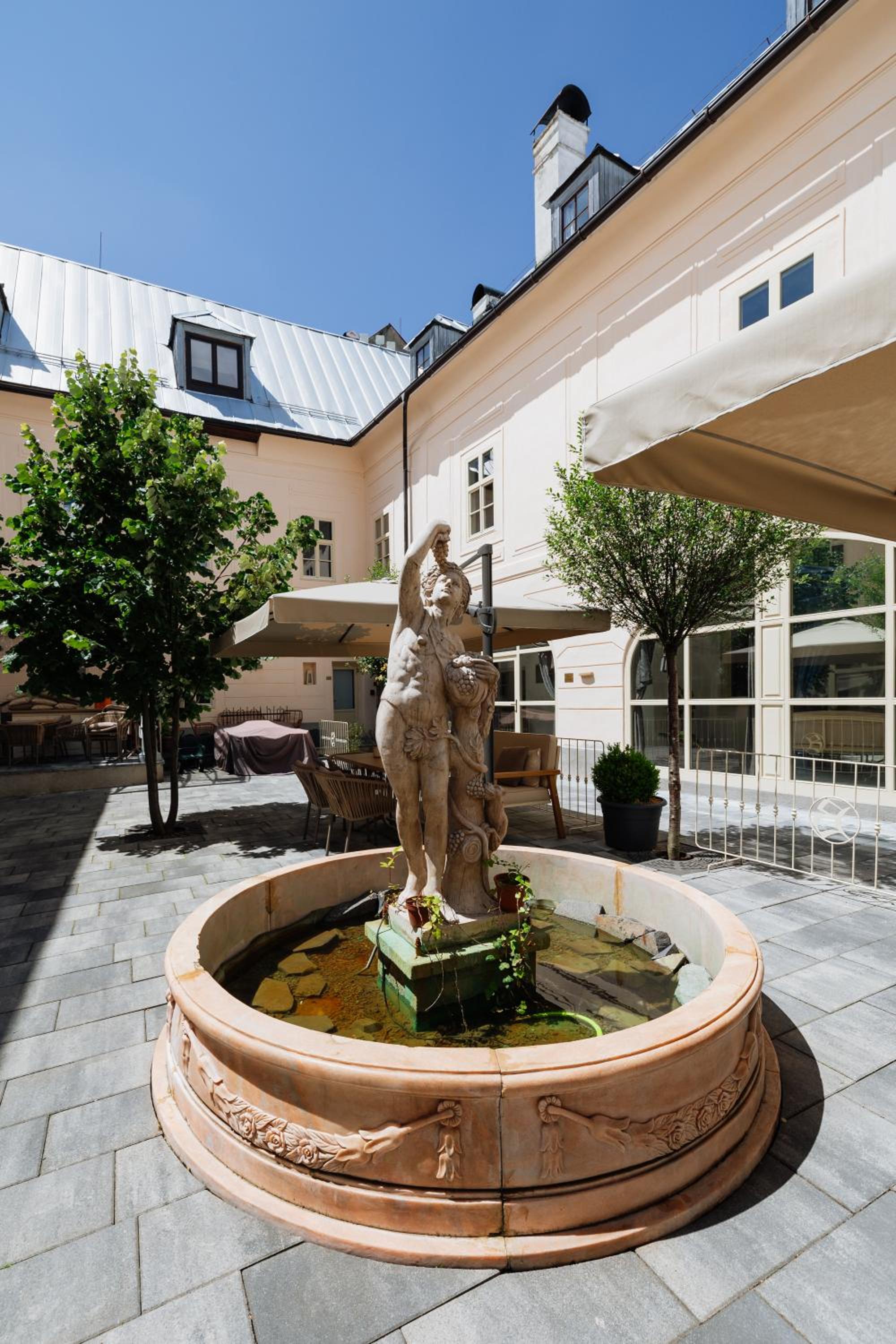 Opera dArte apartman