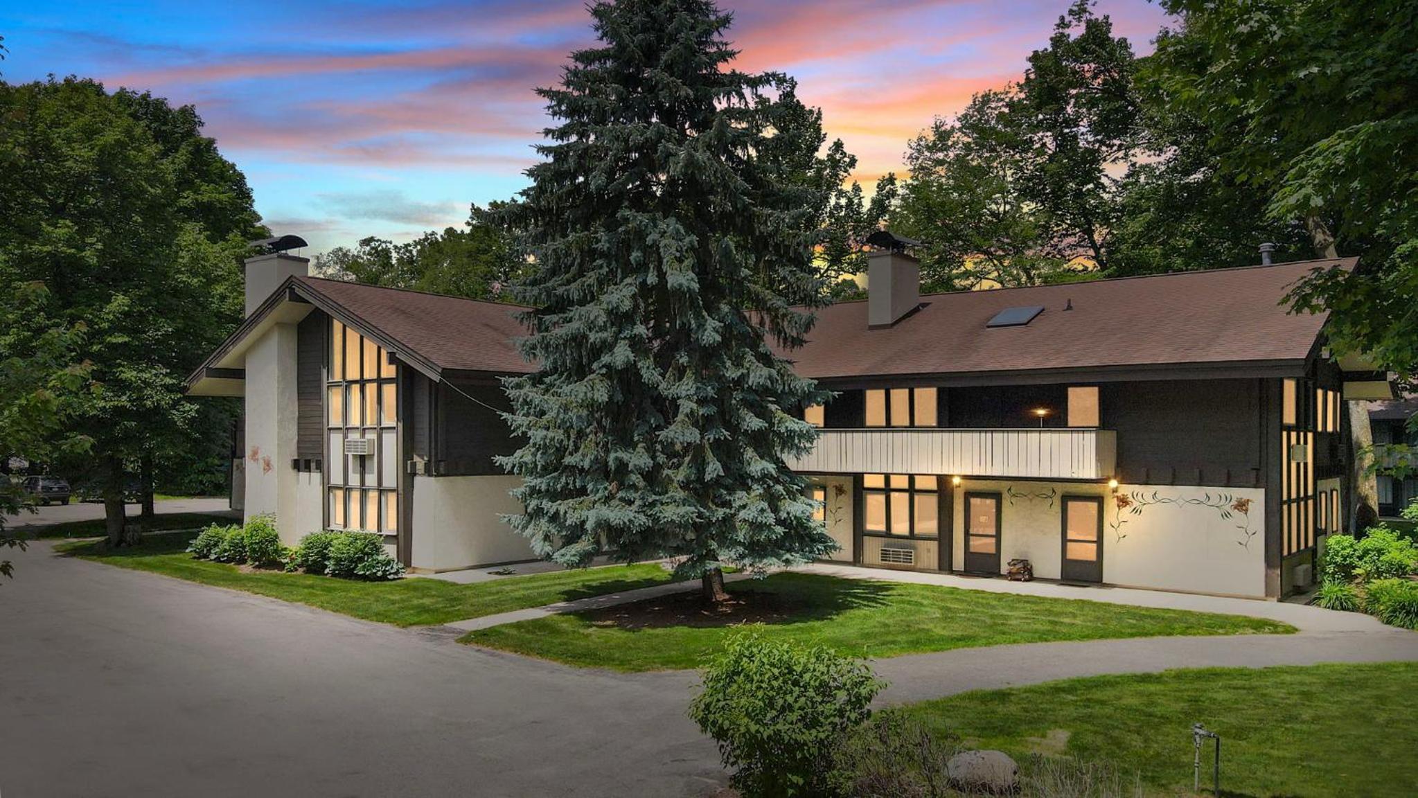 379A Mountain Villa
