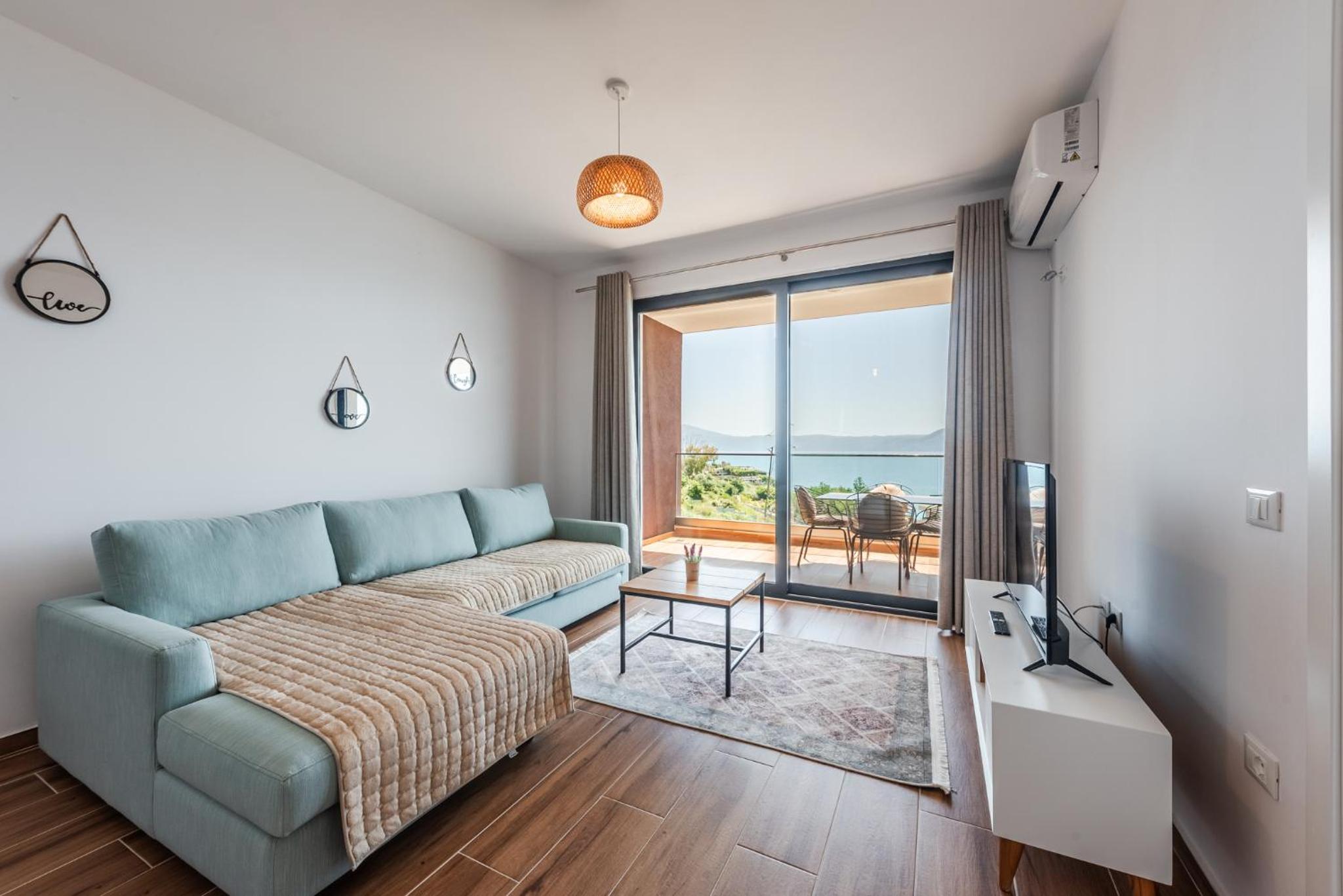 Casa Mare by PikHost