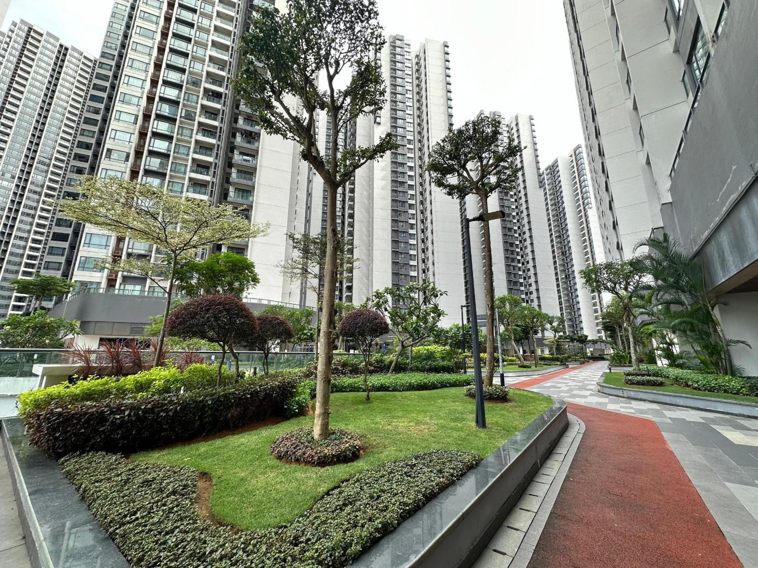 R&F 2 Bedroom 4 Pax High Floor Netflix WiFi