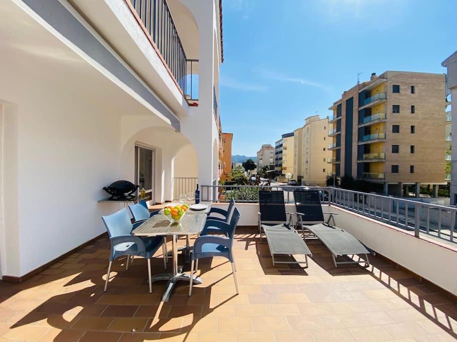 APARTAMENTOS AQUARIUM 1B TERRAZA 25 m2 view 2