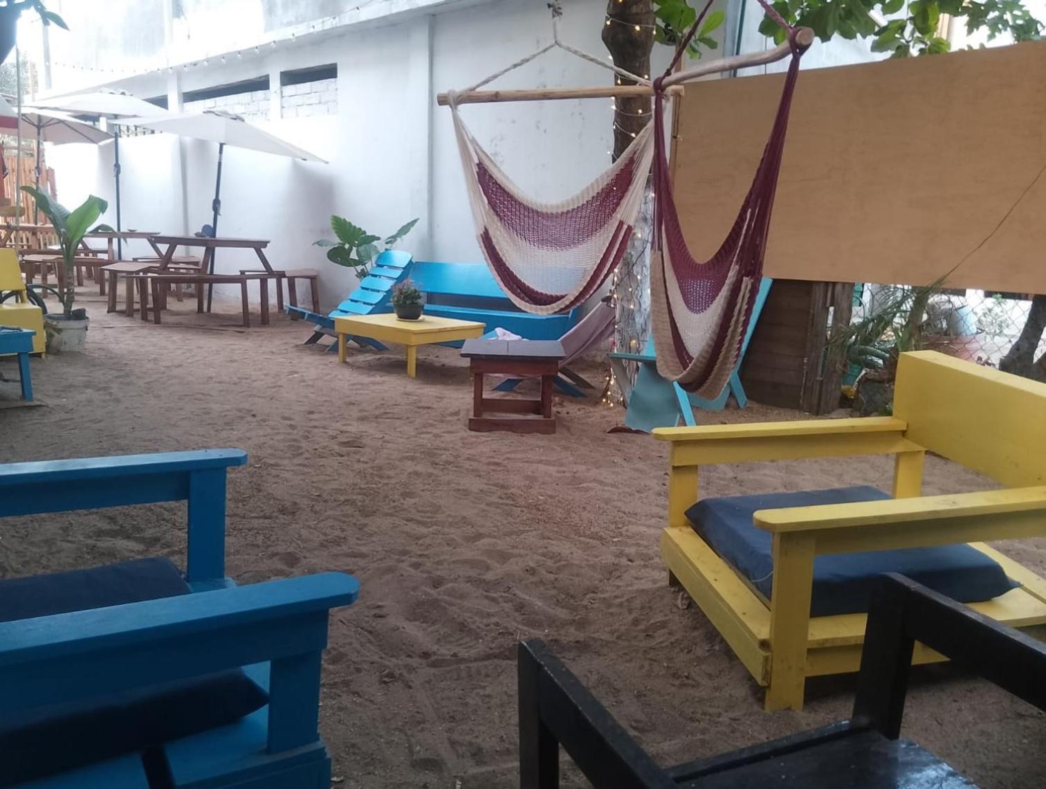 lounge