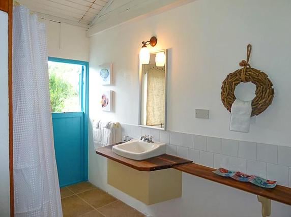 Sugarapple Bequia Beach Cottage