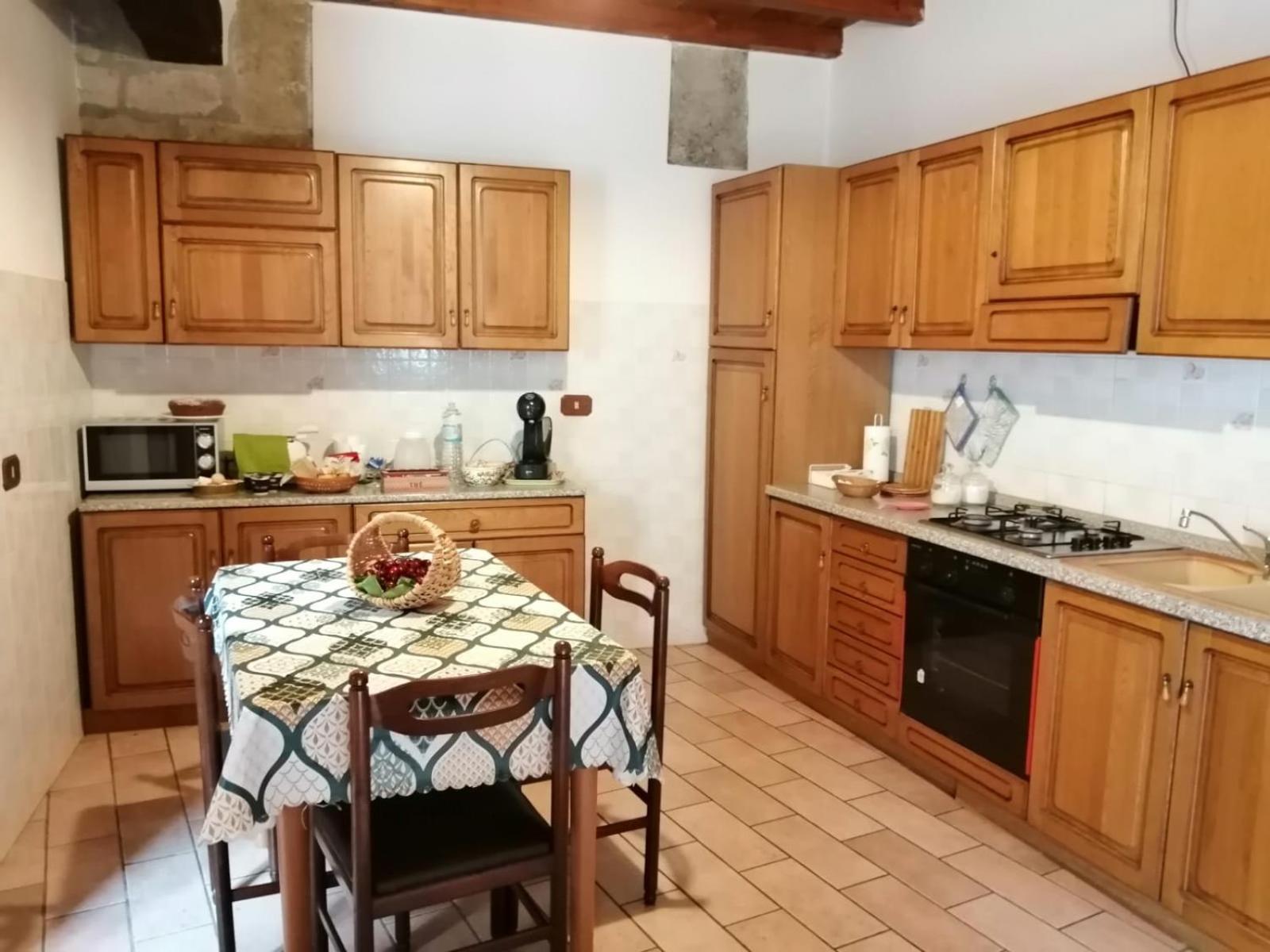 Il maniero di Besozzola view 3