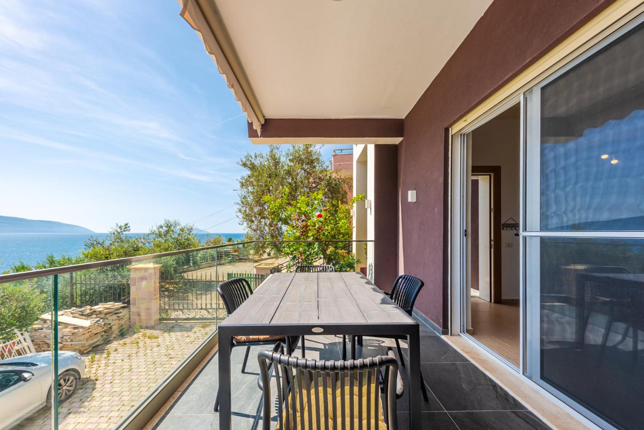Casa Mare by PikHost