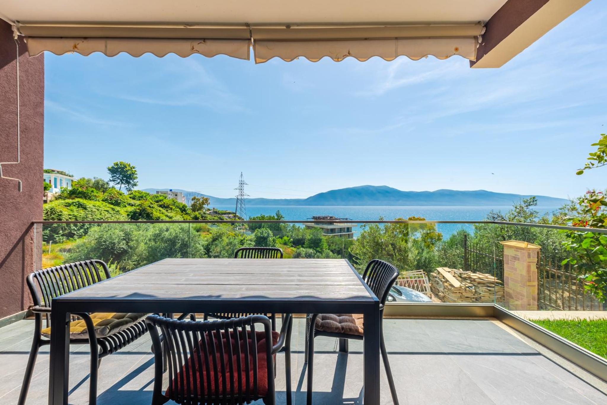 Casa Mare by PikHost