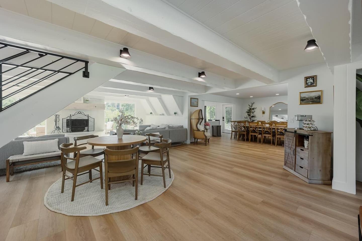 Lakefront Cottage at Lakewood