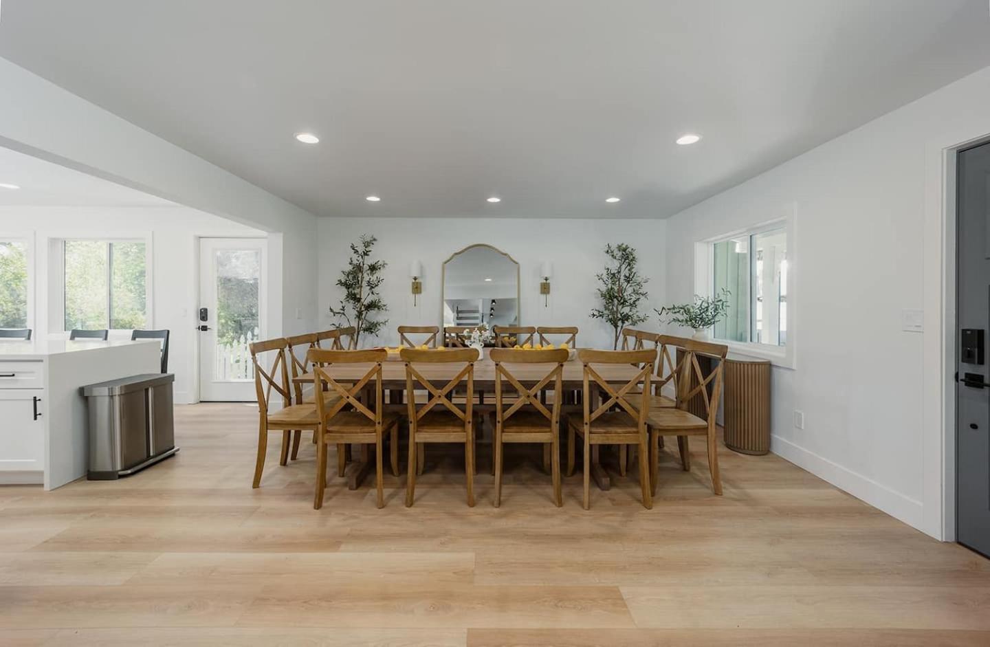 Lakefront Cottage at Lakewood