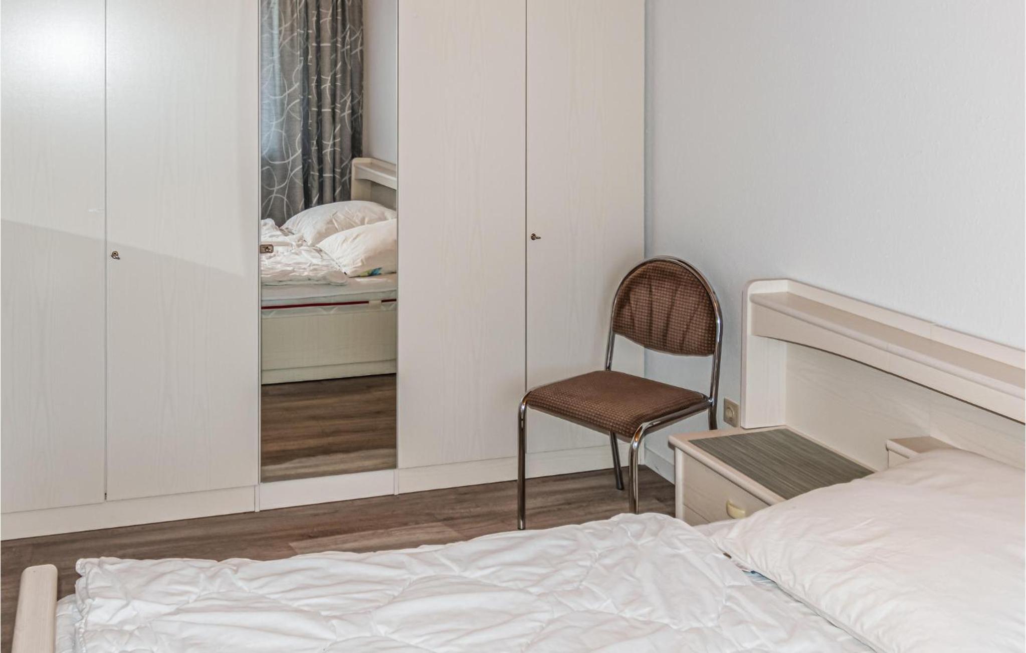 1 Bedroom Stunning Apartment In Büsum