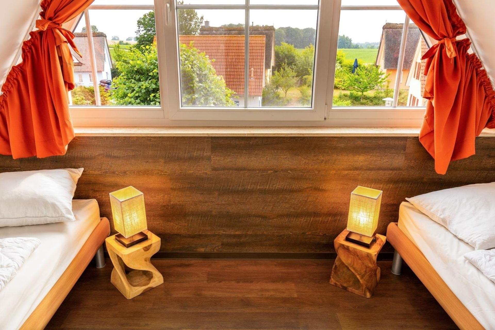 Ferienhaus Mit Garten Und Whirlpool