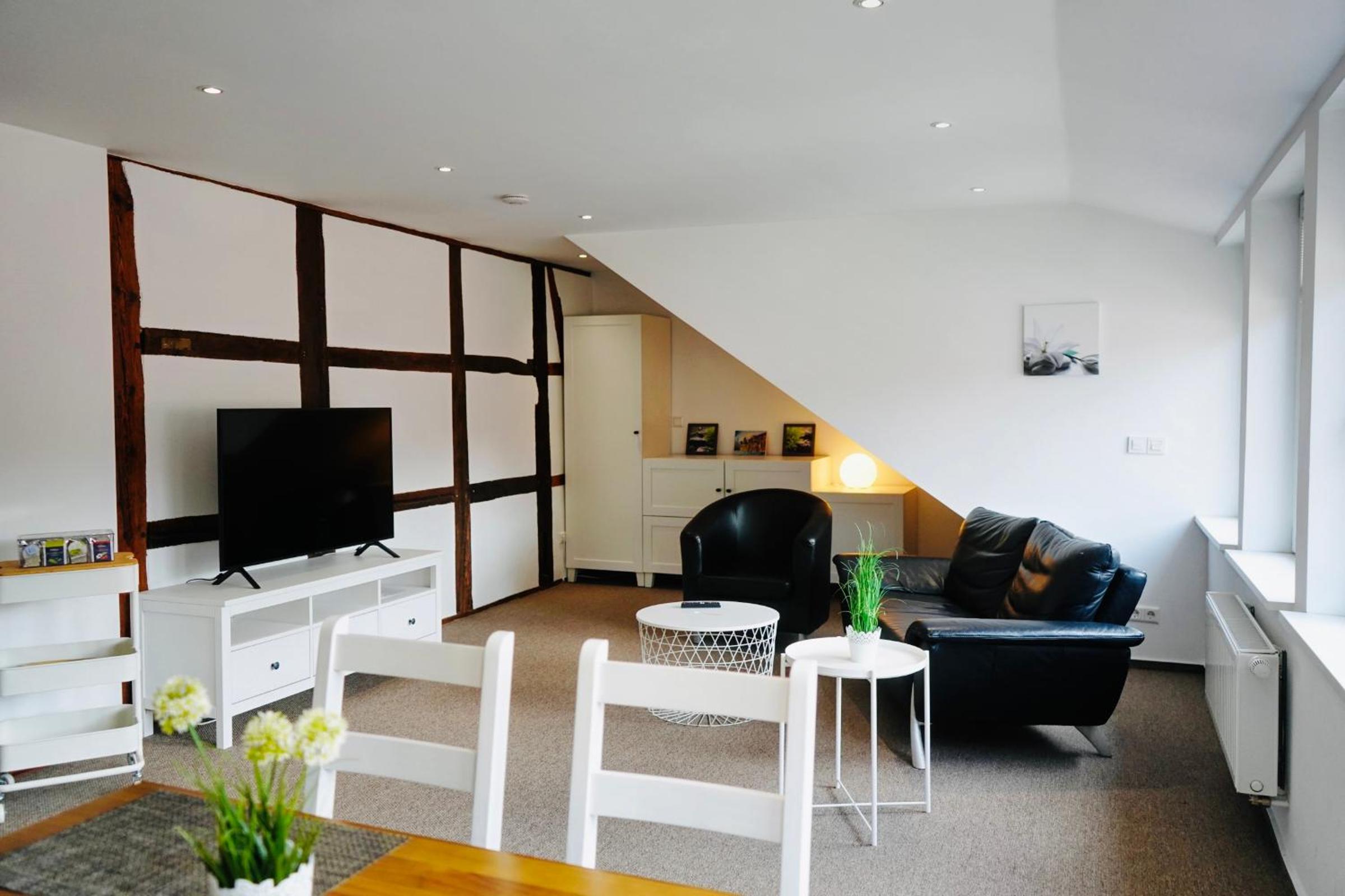 Altstadt Apartment IV - Waschmaschine-Parkplatz- WLan