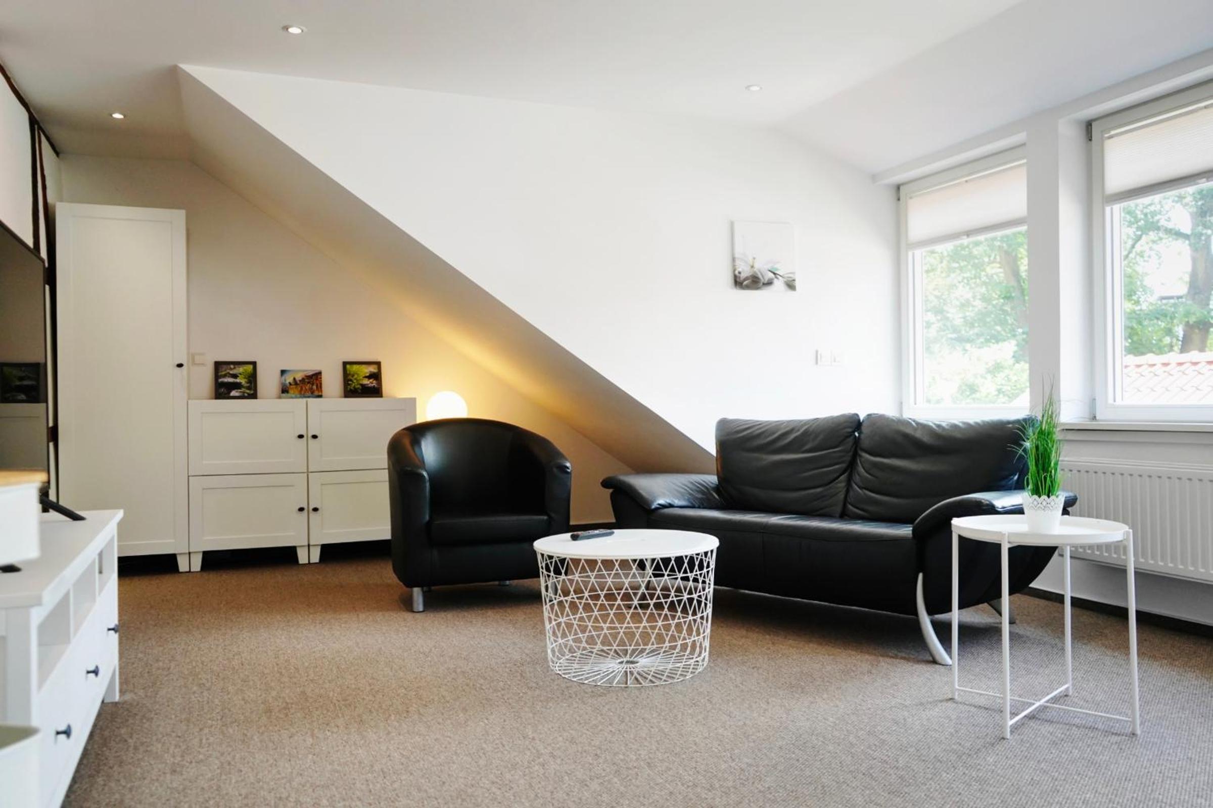 Altstadt Apartment IV - Waschmaschine-Parkplatz- WLan