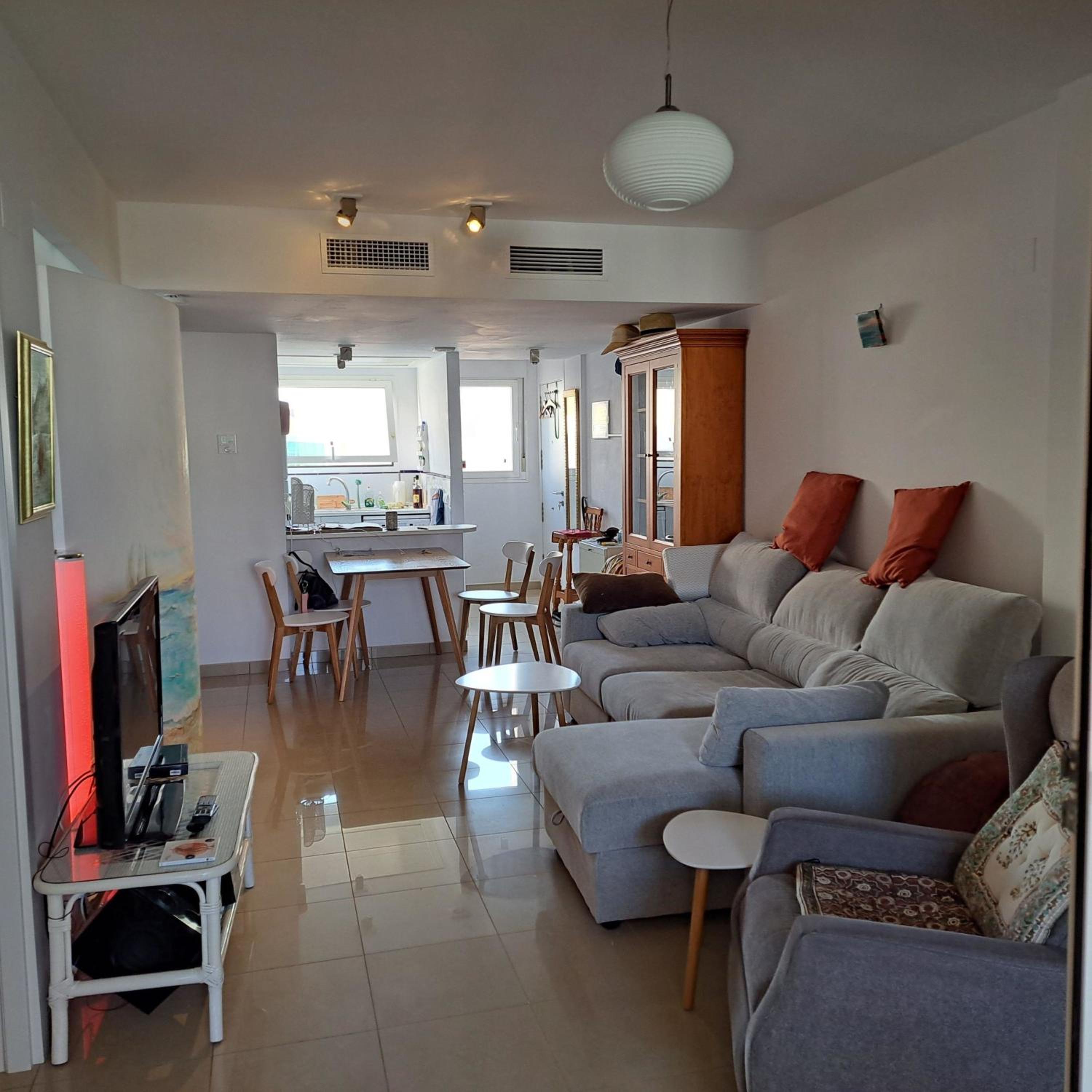 Schönes Appartement mit Grill, Pool und Terrasse