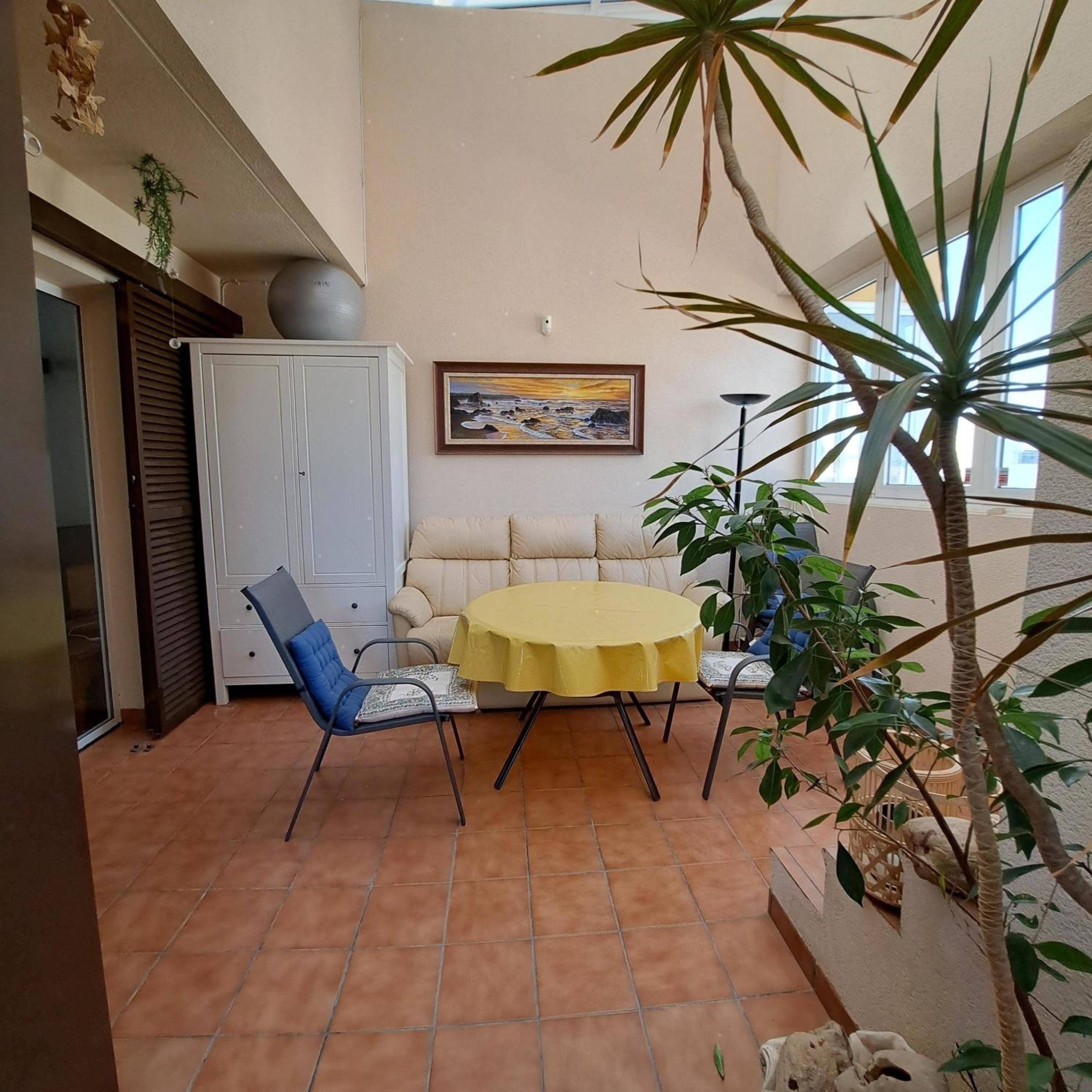 Schönes Appartement mit Grill, Pool und Terrasse