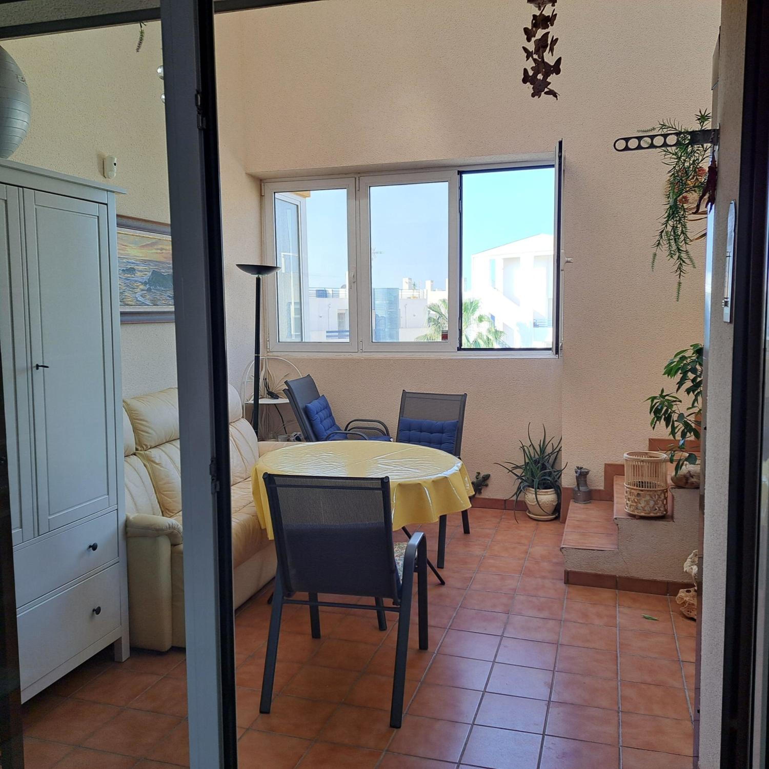 Schönes Appartement mit Grill, Pool und Terrasse