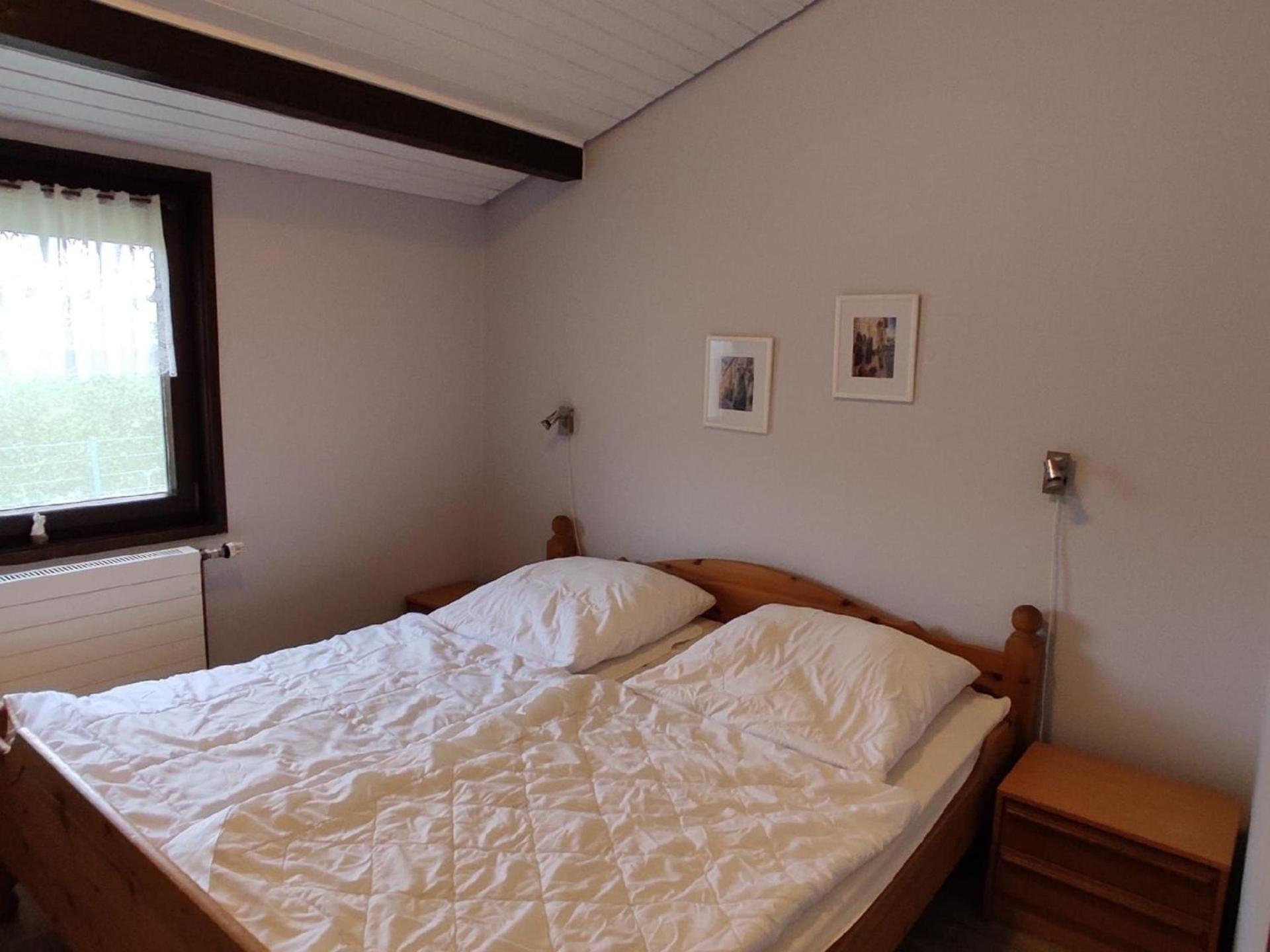 Schönes Familien und Hunde-freundliches Ferienhaus in Strandnähe, sehr ruhige zentrale Lage