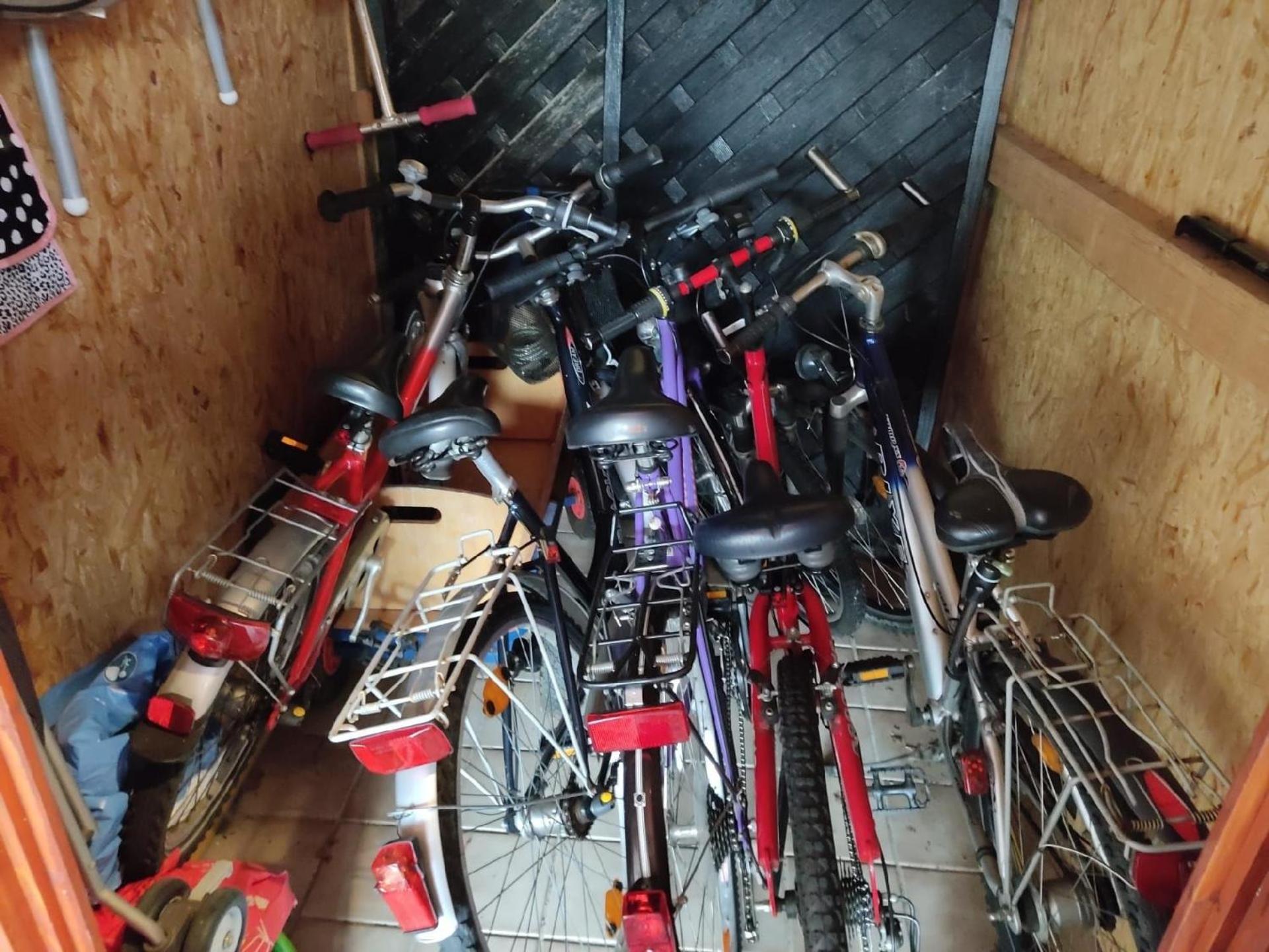 Schönes Familien und Hunde-freundliches Ferienhaus in Strandnähe, sehr ruhige zentrale Lage