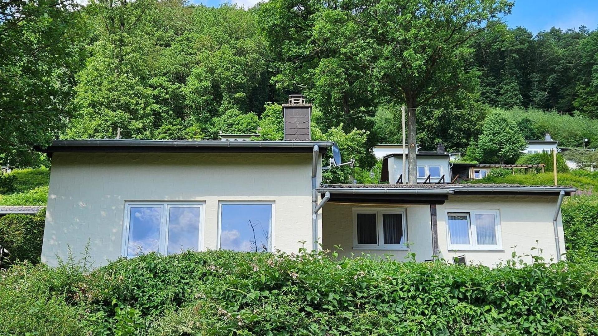 Ferienhaus mit Garten im Naturpark Südeifel