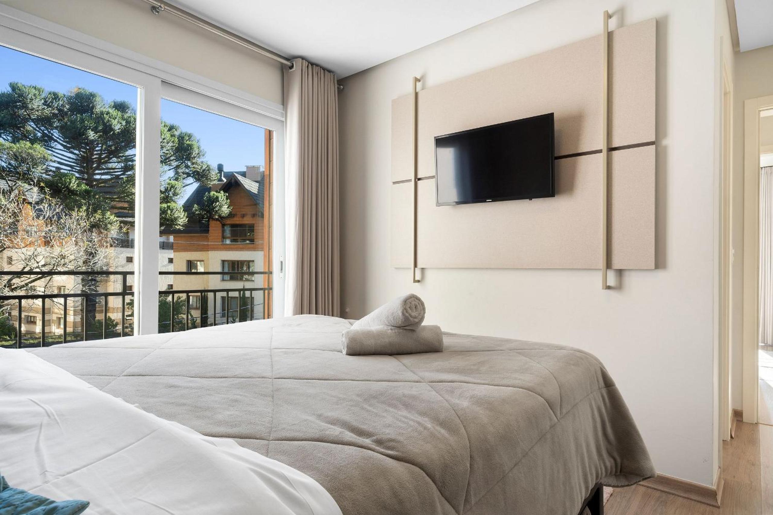 600 metros, Rua Coberta Centro Loft Gramado 202
