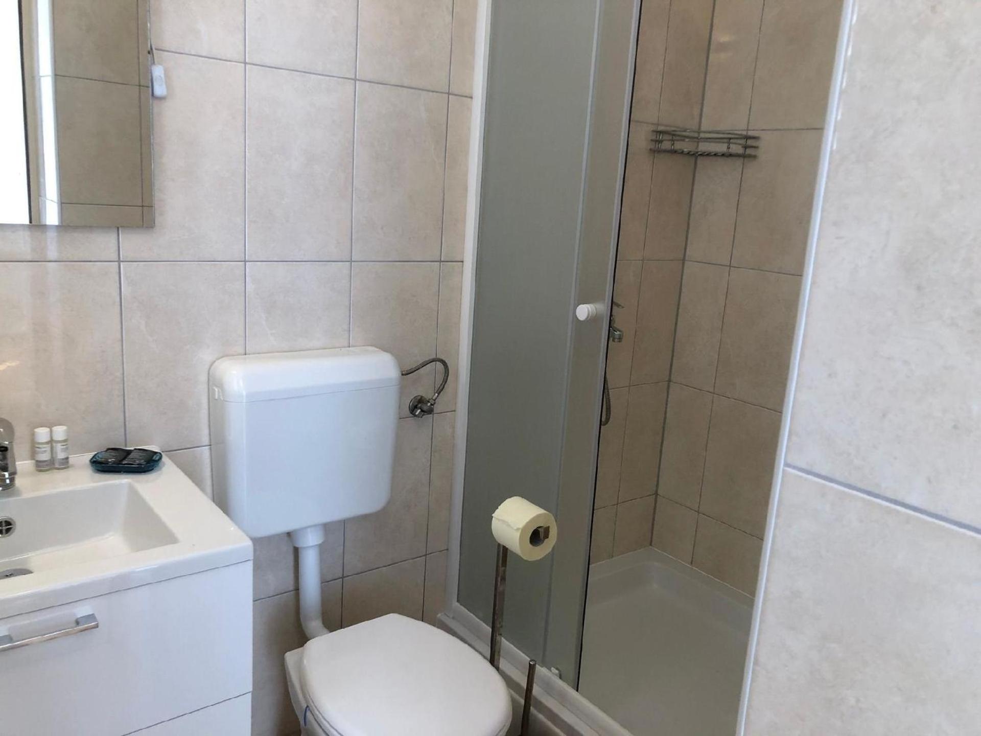 Erdgeschosswohnung Mit Terrasse Für Sechs Personen