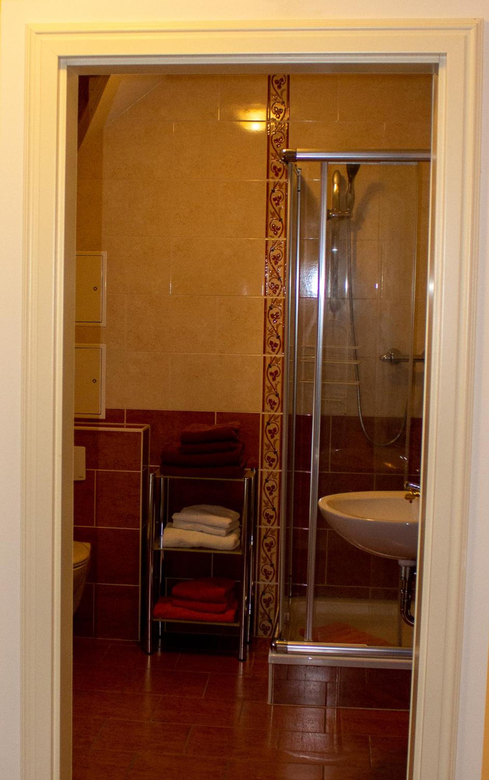 Damwildhof Fewo zur Linde - Property Image 2