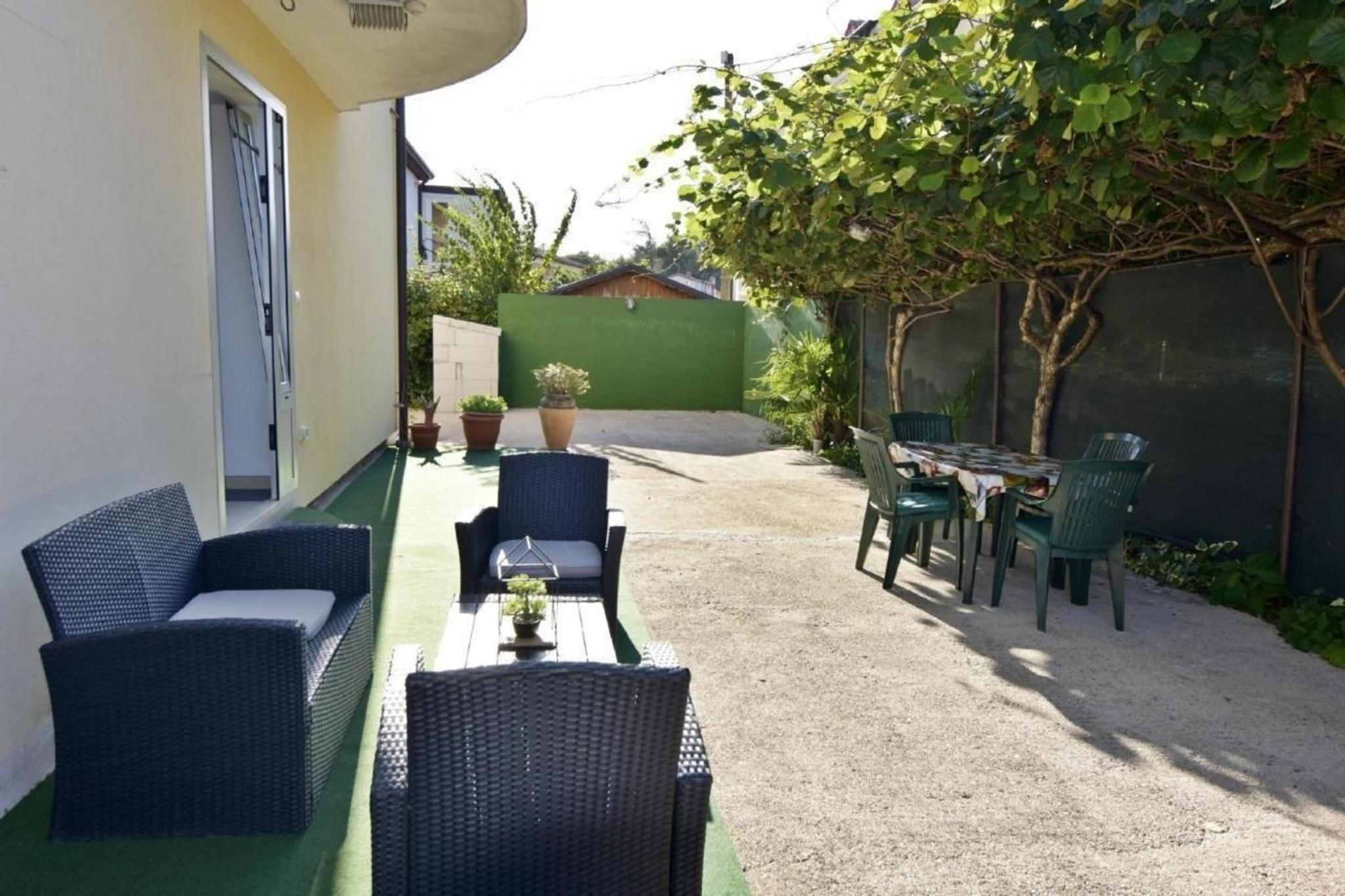 Moderne Wohnung in Umag mit Offener Terrasse view 2