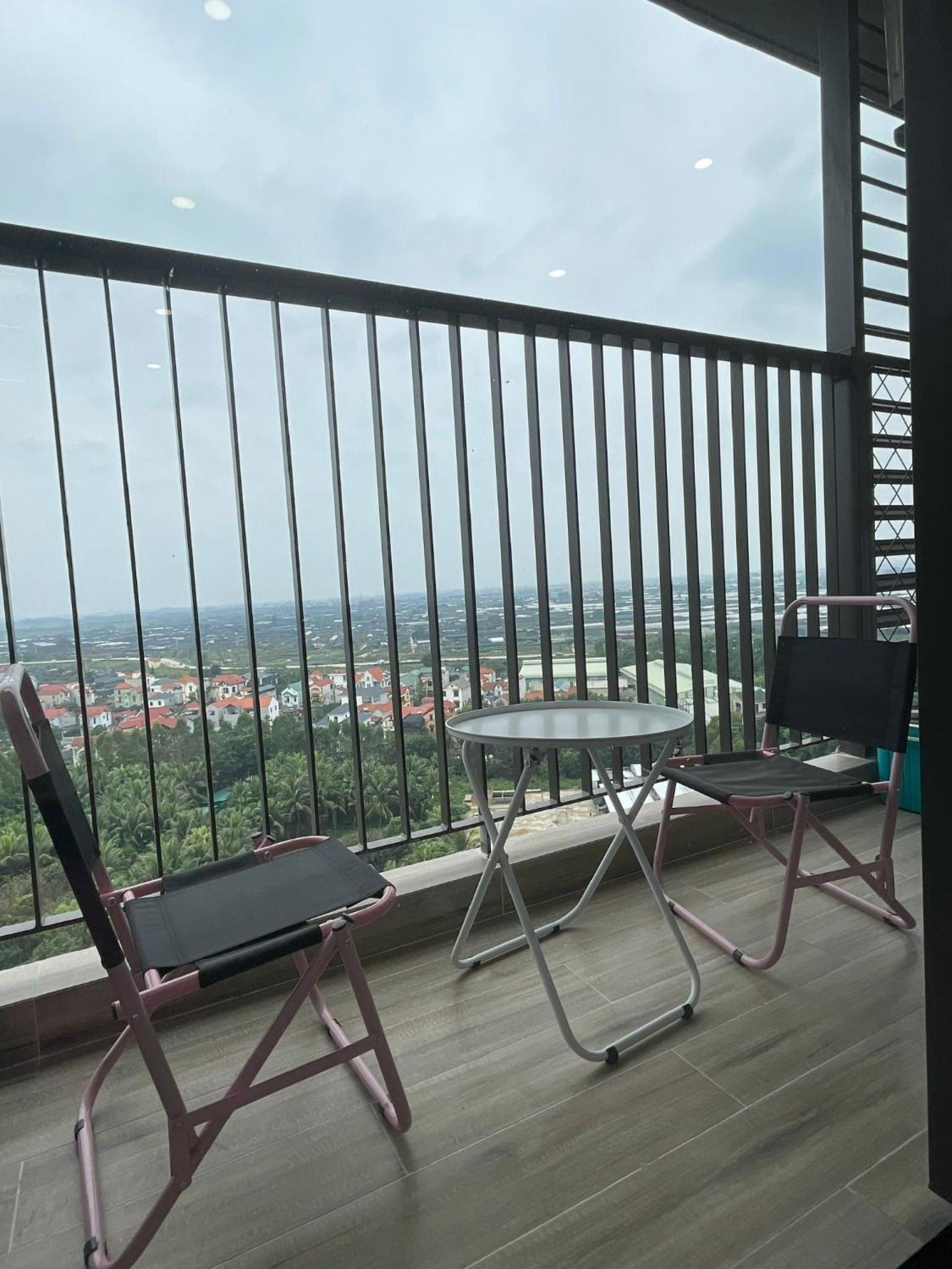 Pink Homestay view 4