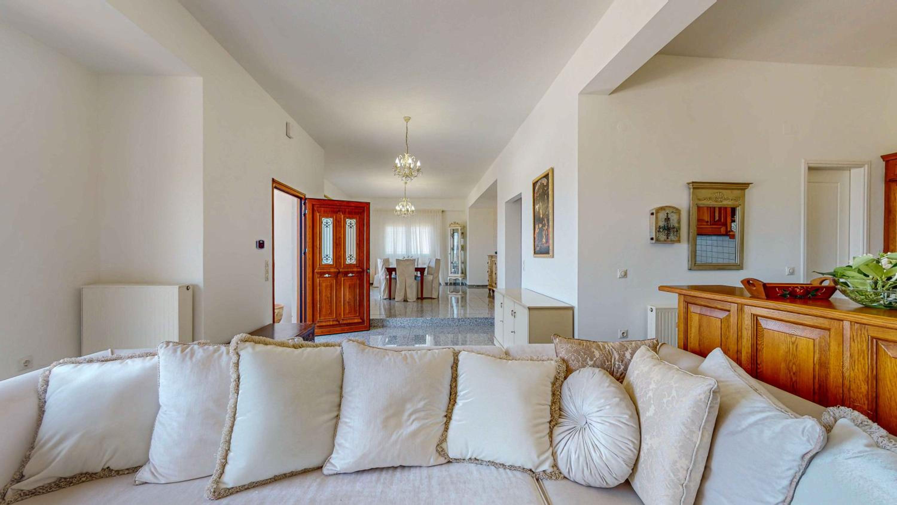 Villa Manetti with Private Pool and Garden by Hospi Living