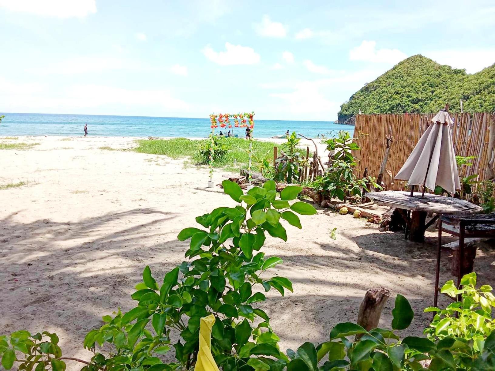 Roundhouse Sipalay