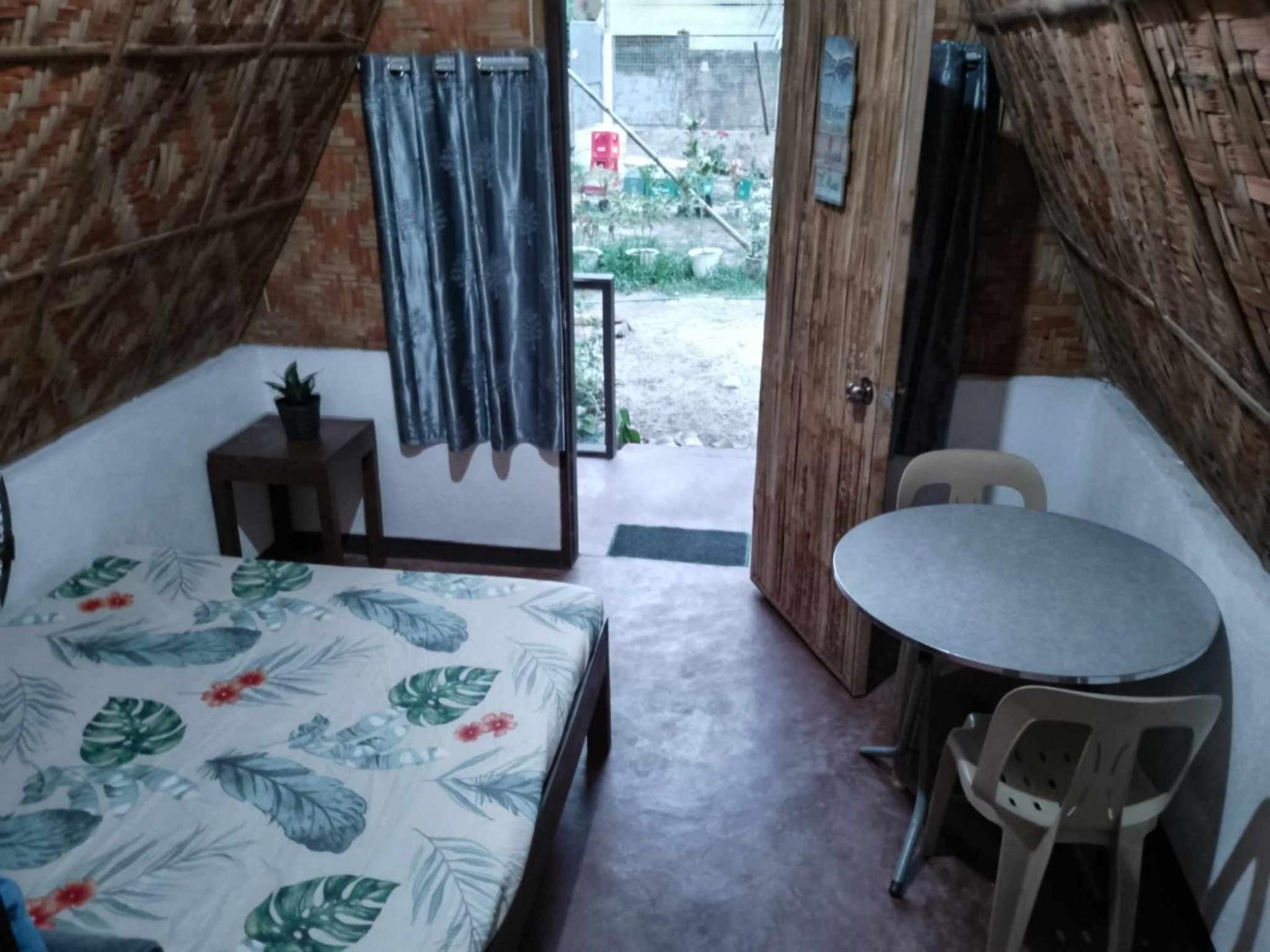 Roundhouse Sipalay