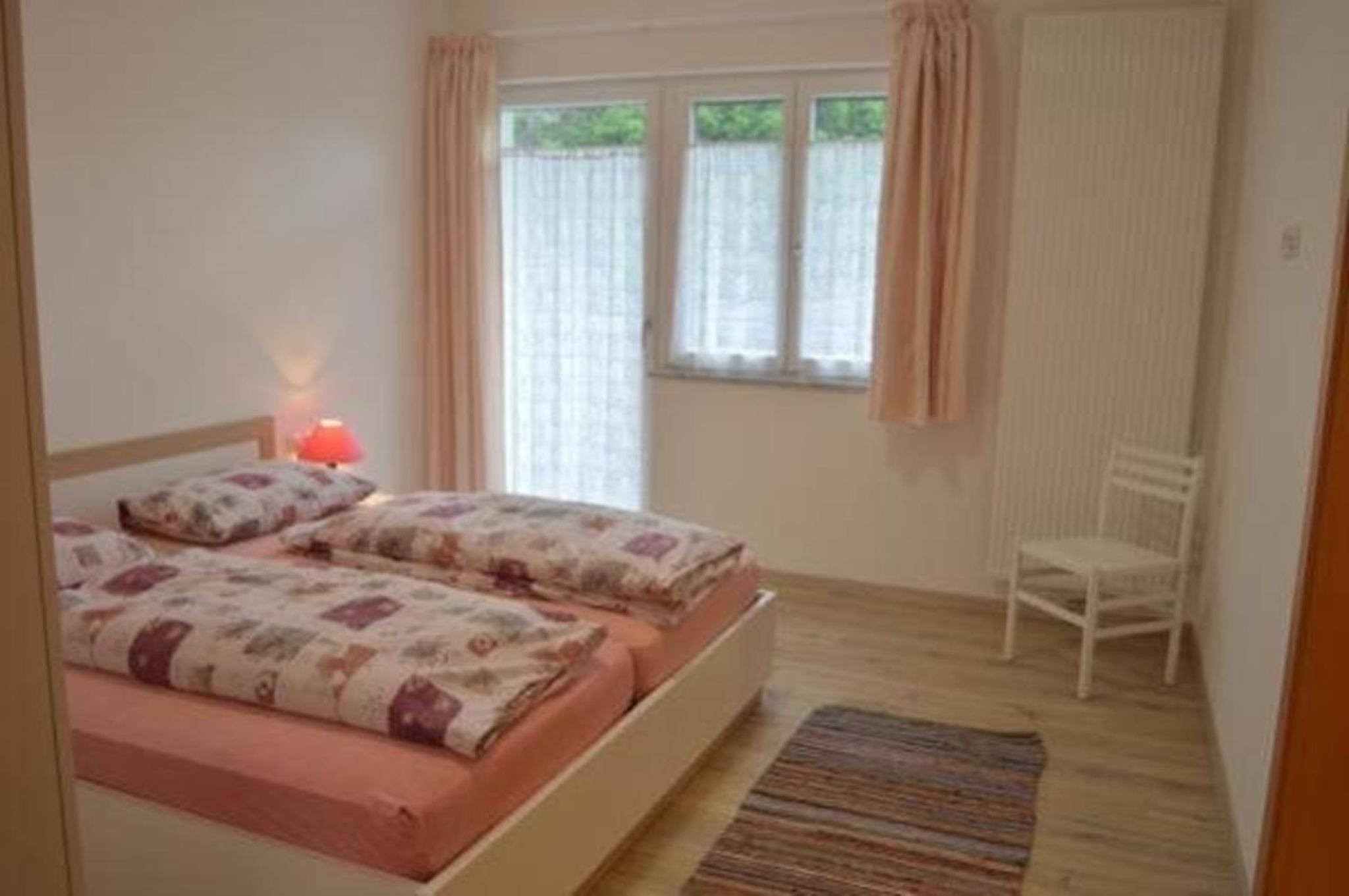 Moderne Ferienwohnung Mit Balkon Und Pool view 2