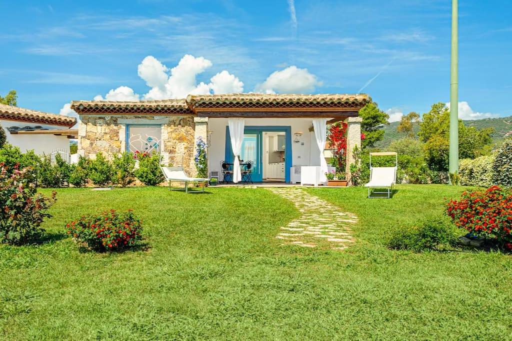 Villa Levante - 300m from the beach