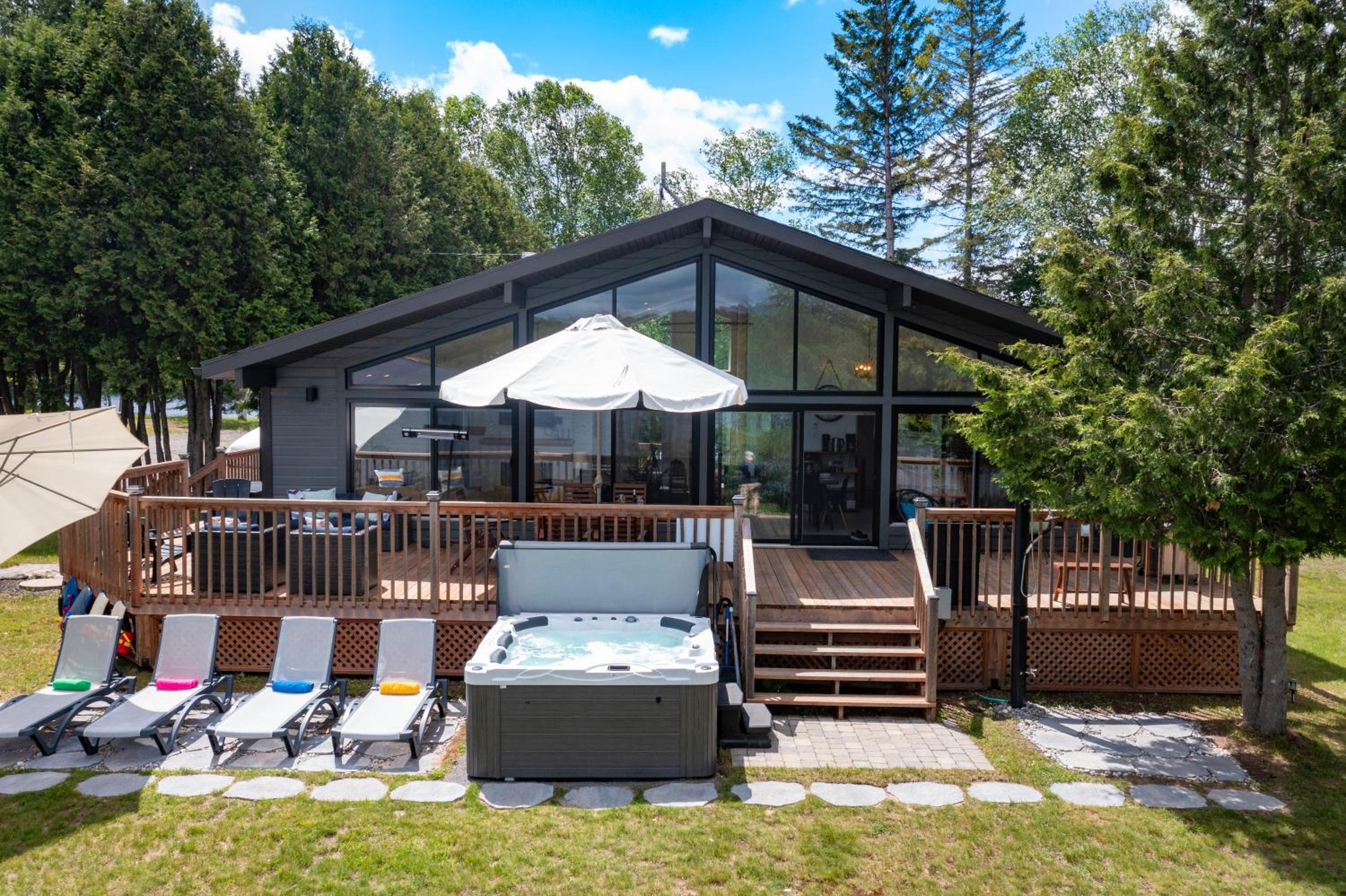 Lake House Chalet Laurentians
