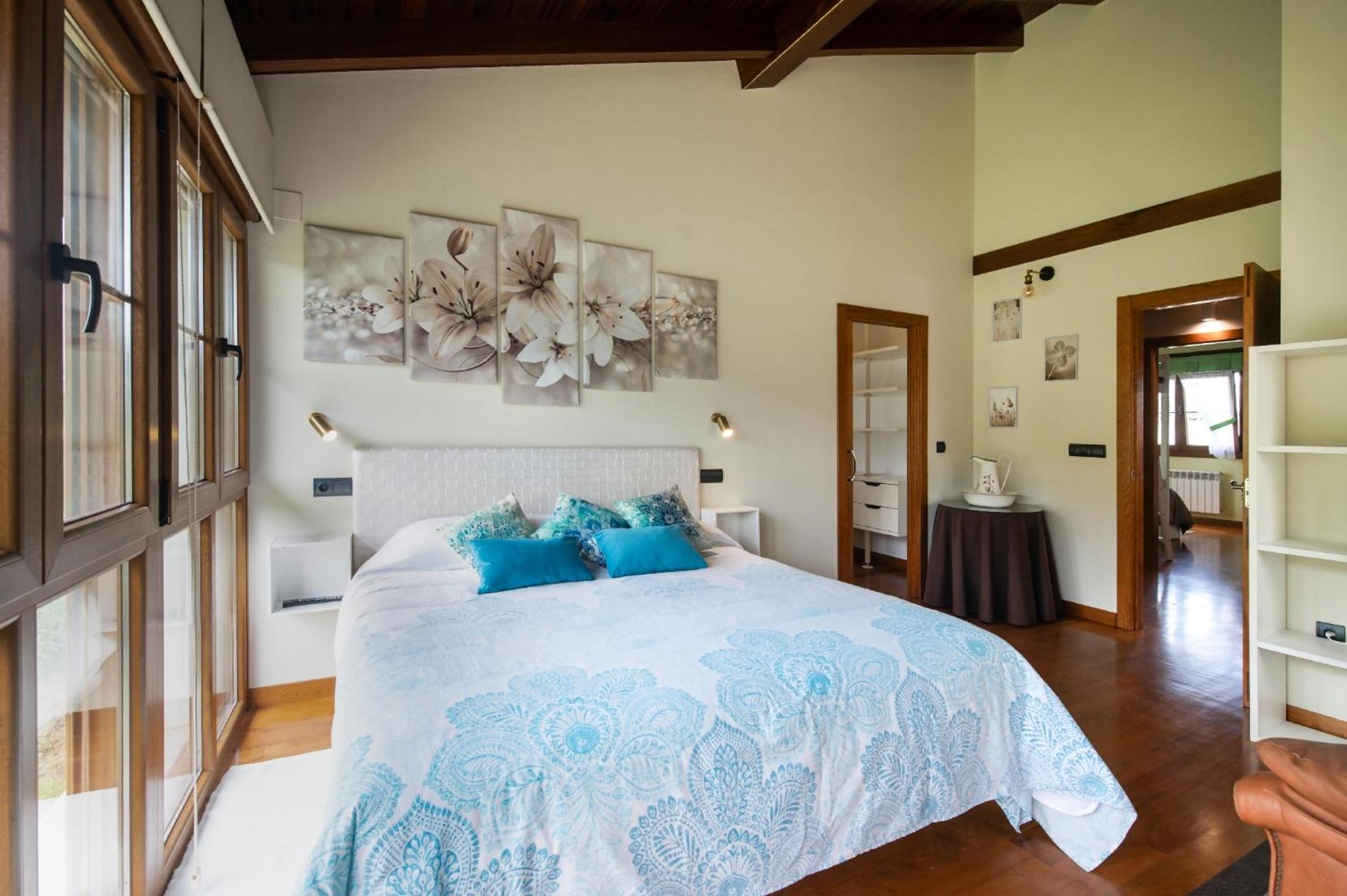 Villa Senda Llanes – Jardín, Terraza y Playa Cerca