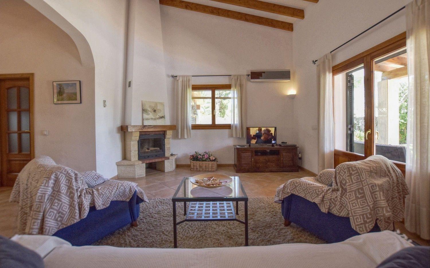 Moderne Villa mit privatem Pool in Crestatx