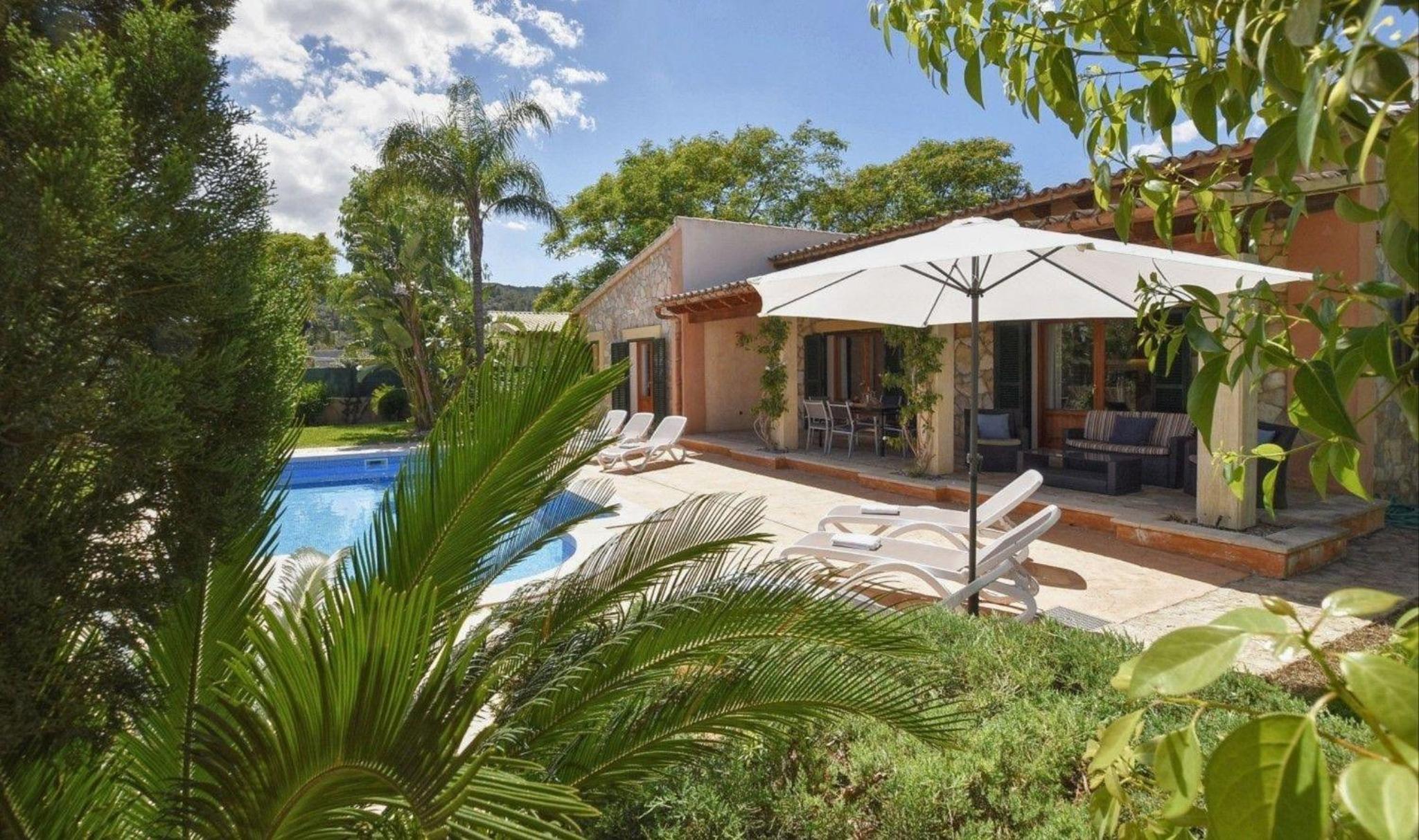 Moderne Villa mit privatem Pool in Crestatx