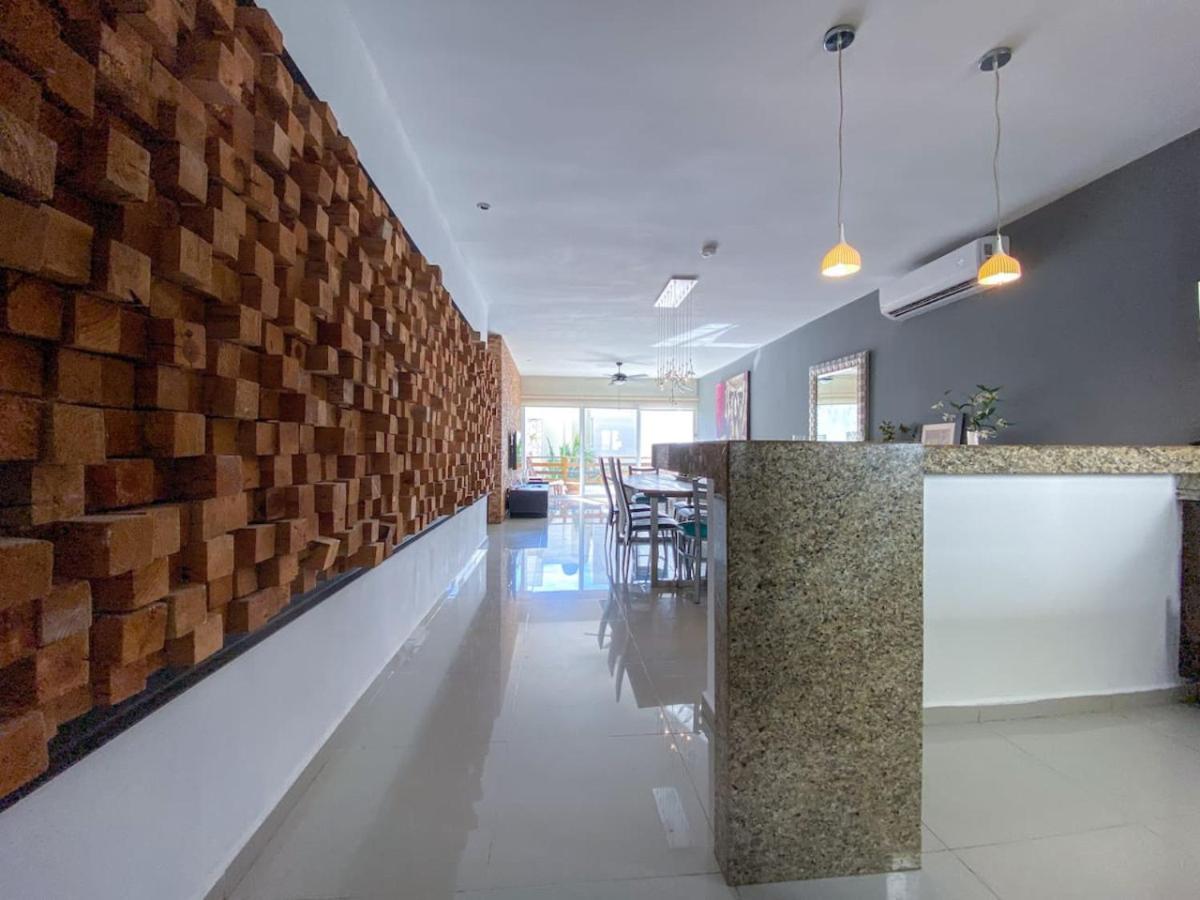 Downtown 6BR PH with 2 Private Jacuzzi for Large Groups